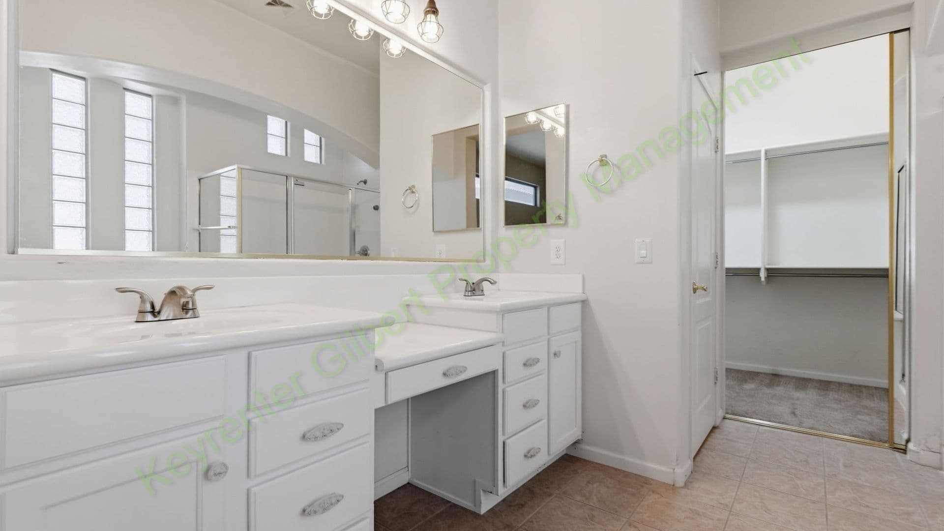 Gilbert House: 3810 E Latham Ct