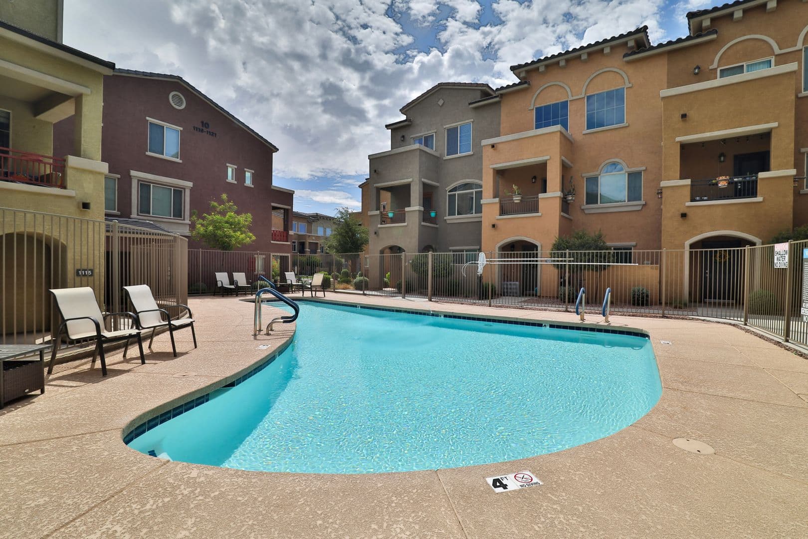Gilbert Condo: 240 W. Juniper Ave, 1014