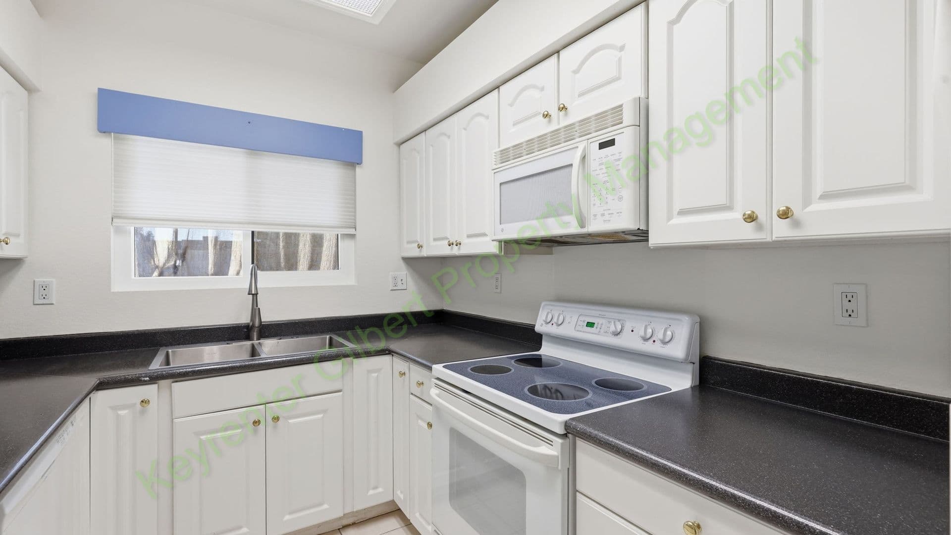 Chandler House: 1287 N Alma School Rd