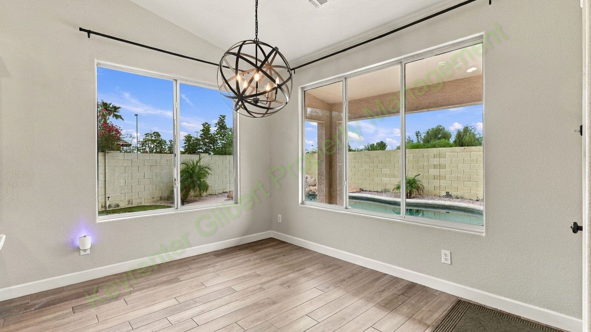 Gilbert House: 3271 E Santa Fe Ln