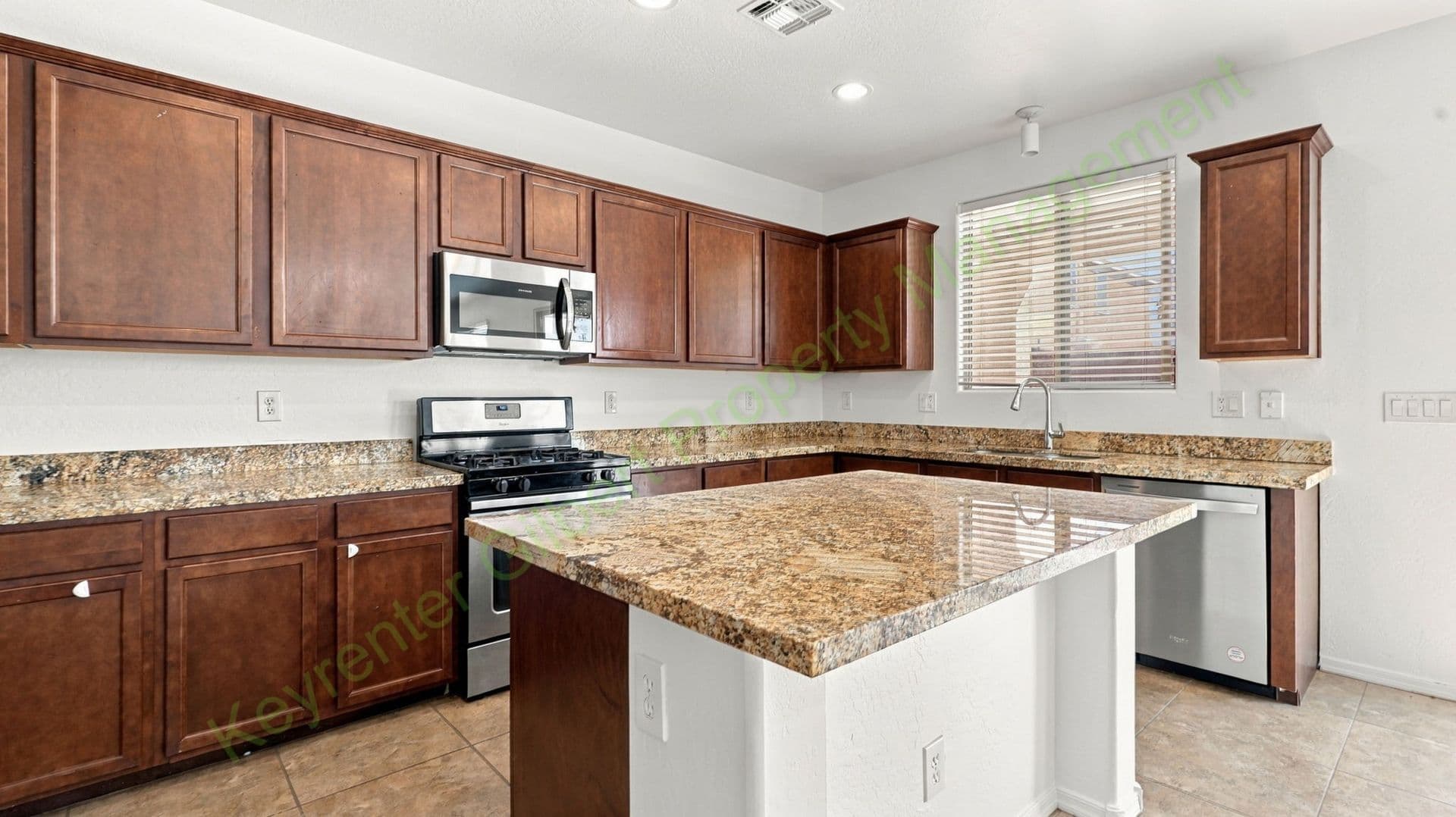 Queen Creek House: 23693 S 210th Pl