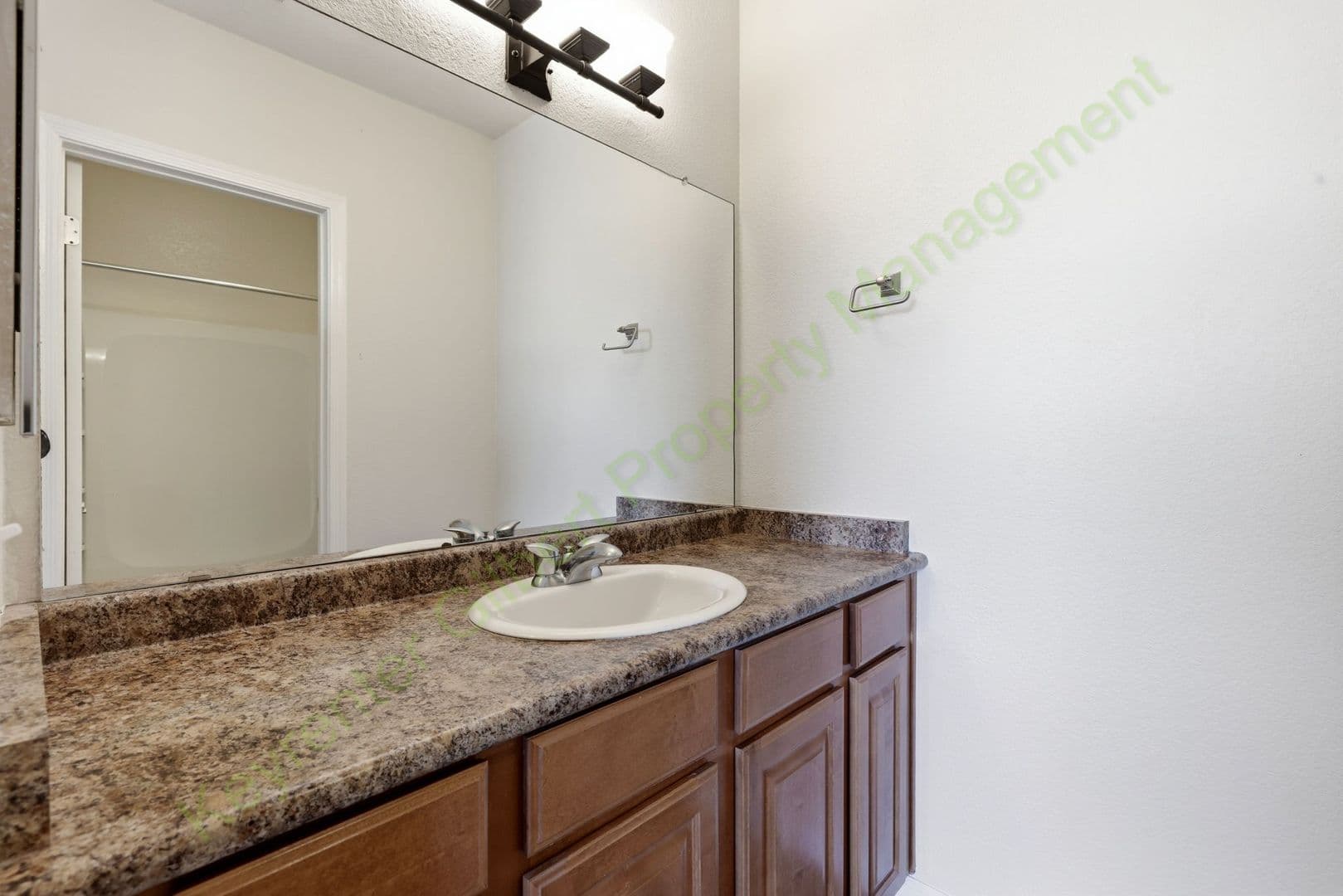 Chandler Townhome: 1825 W Ray Rd, 2065