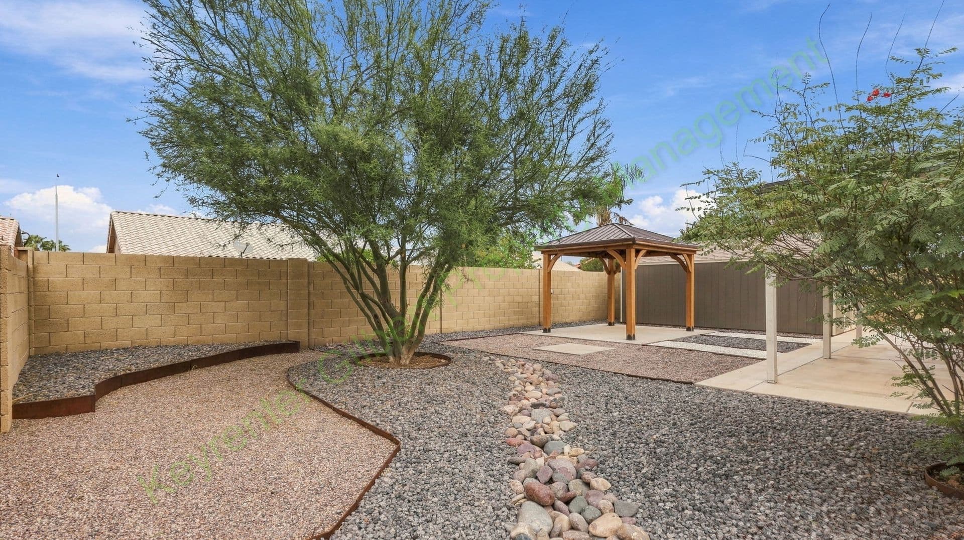 Chandler House: 2384 E Longhorn Pl