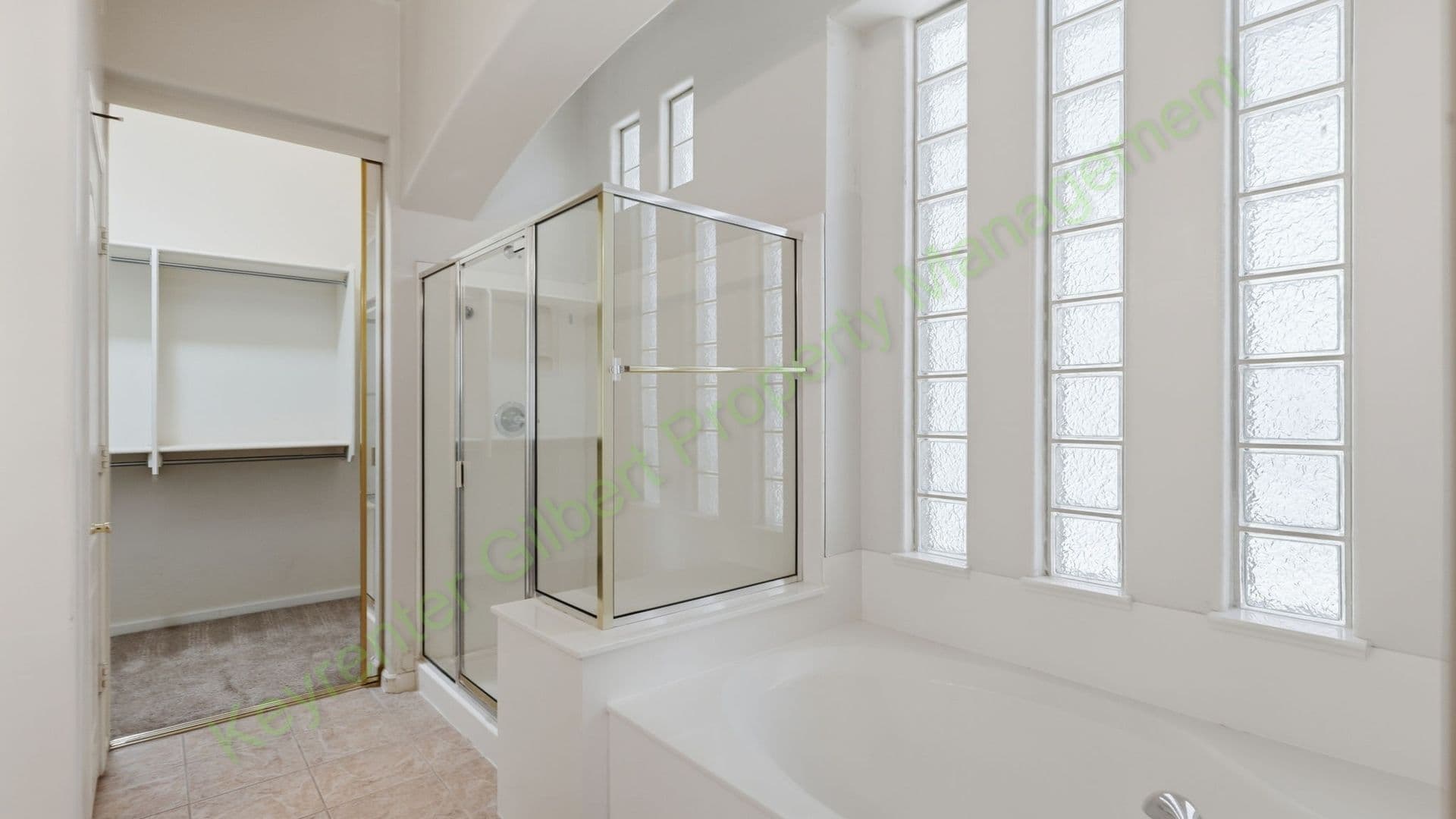 Gilbert House: 3810 E Latham Ct