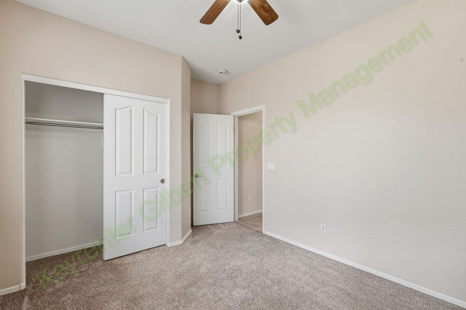 San Tan Valley House: 169 E Canary Court
