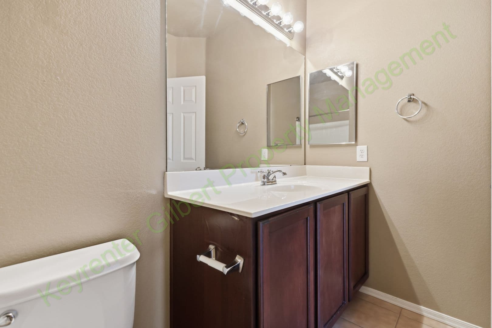 Chandler Townhome: 900 S 94th St #1089