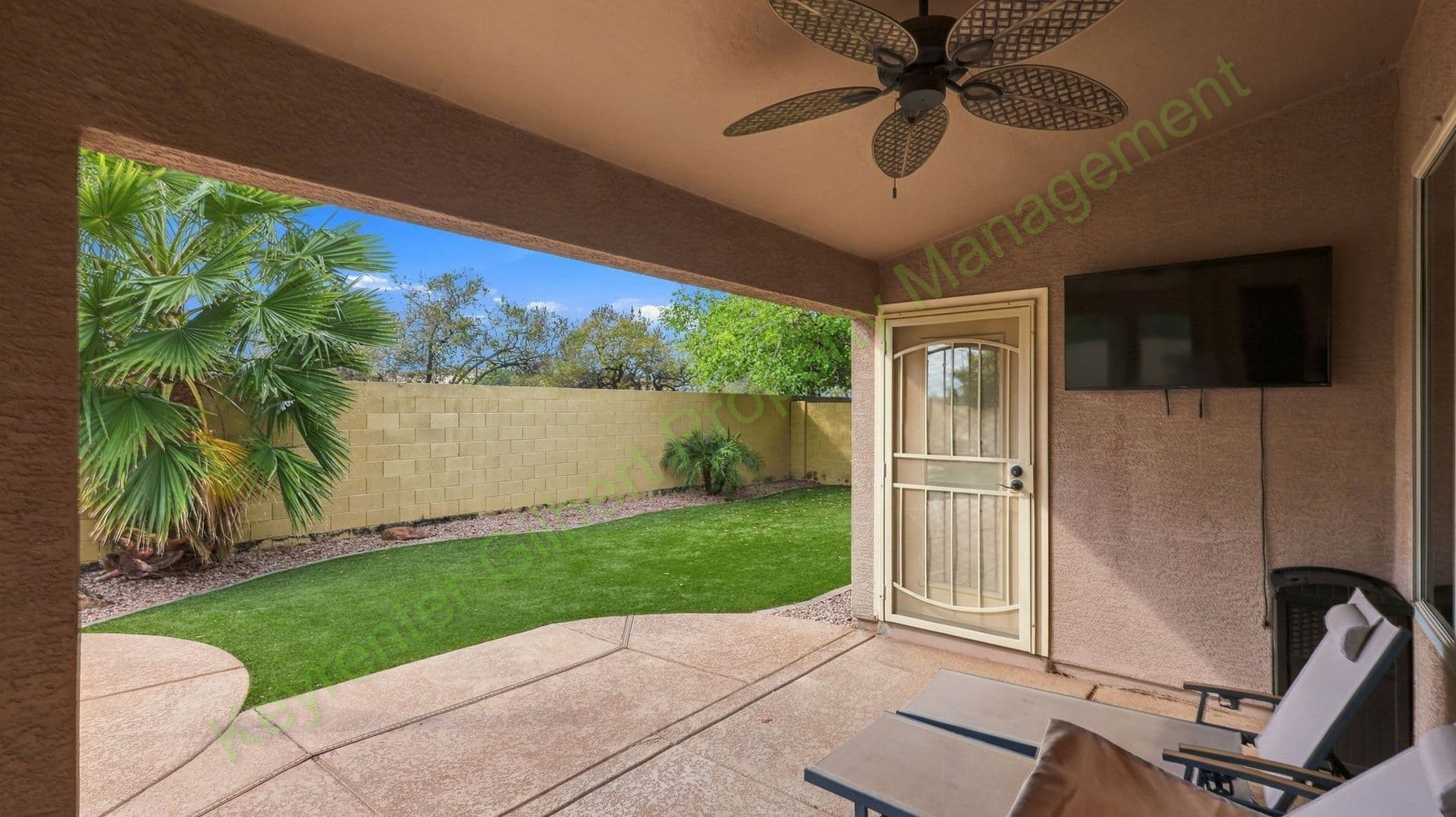 Gilbert House: 3271 E Santa Fe Ln