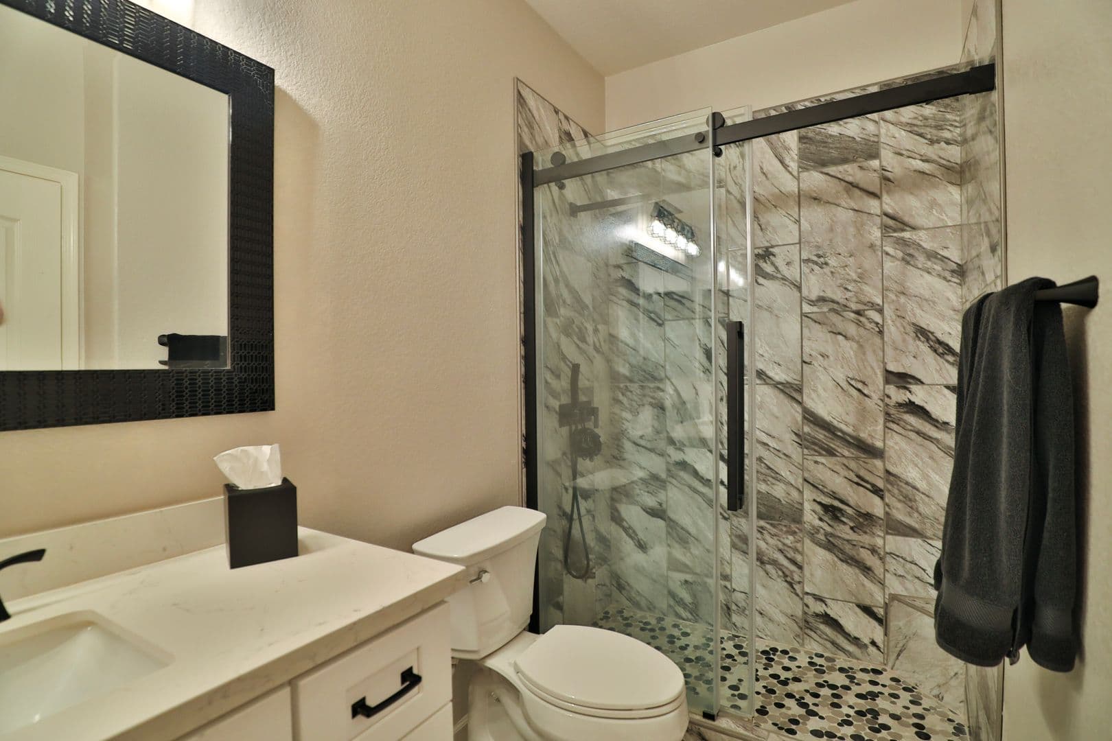 Gilbert Condo: 240 W. Juniper Ave, 1014