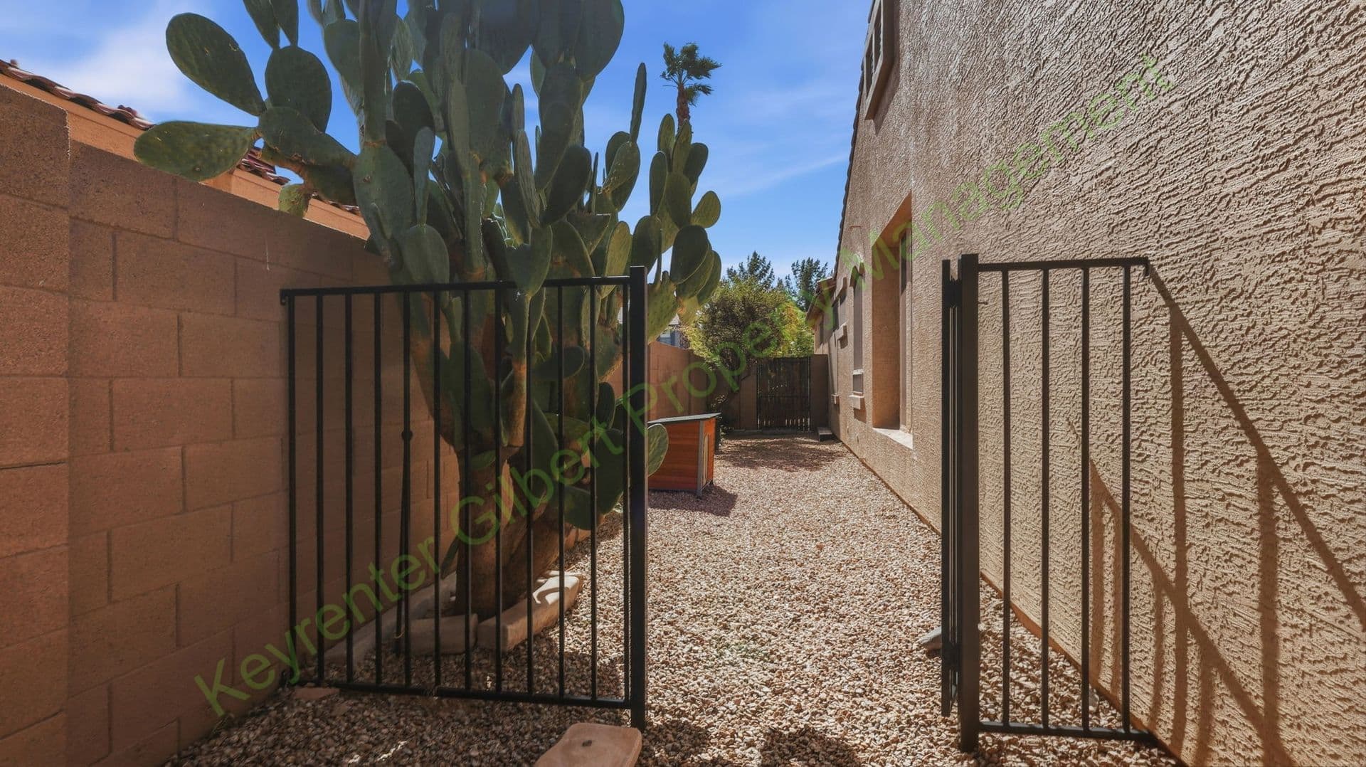 Gilbert House: 3810 E Latham Ct