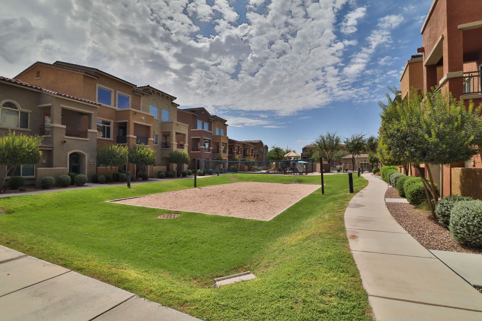 Gilbert Condo: 240 W. Juniper Ave, 1014