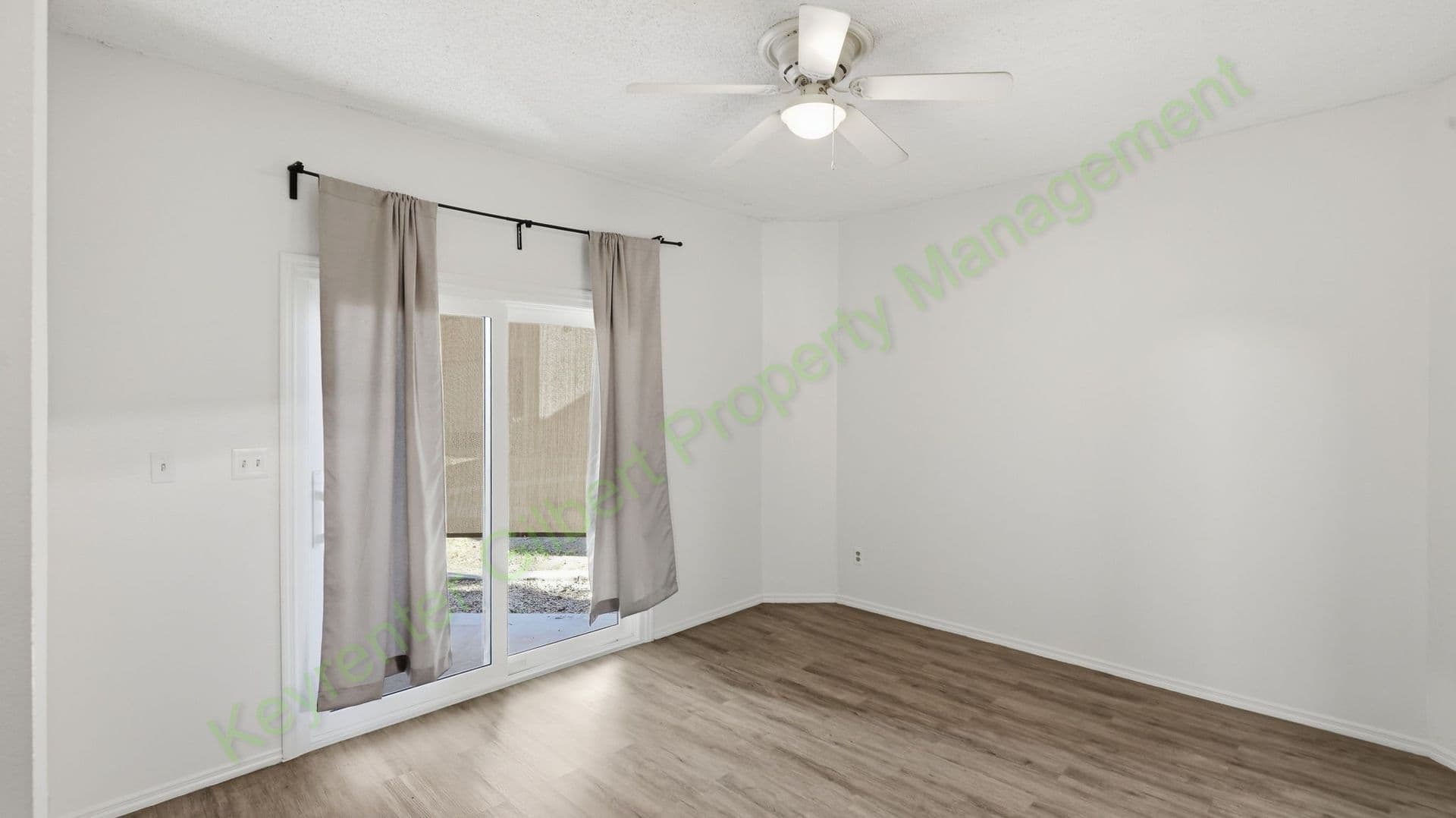 Chandler House: 1287 N Alma School Rd