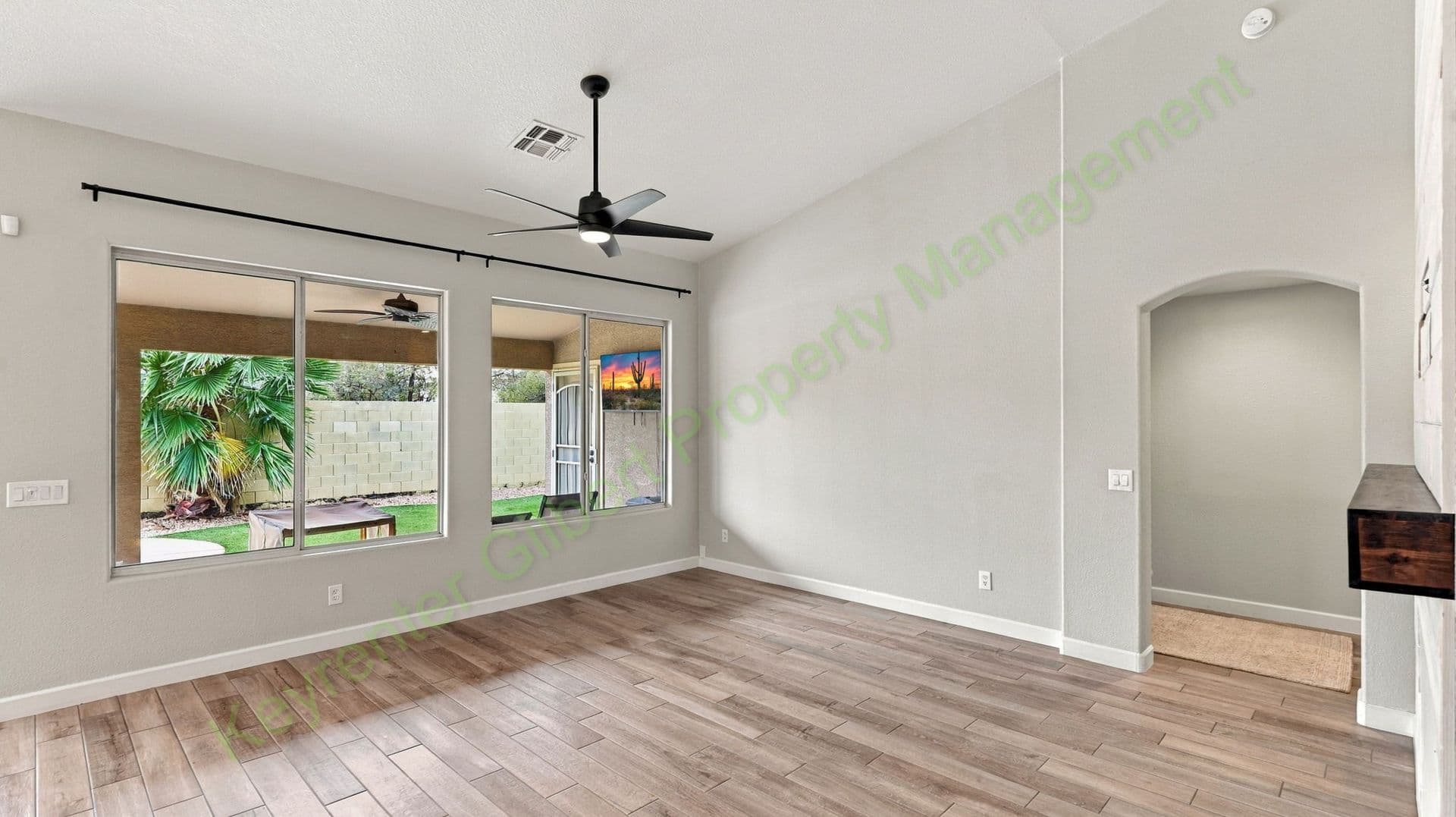 Gilbert House: 3271 E Santa Fe Ln