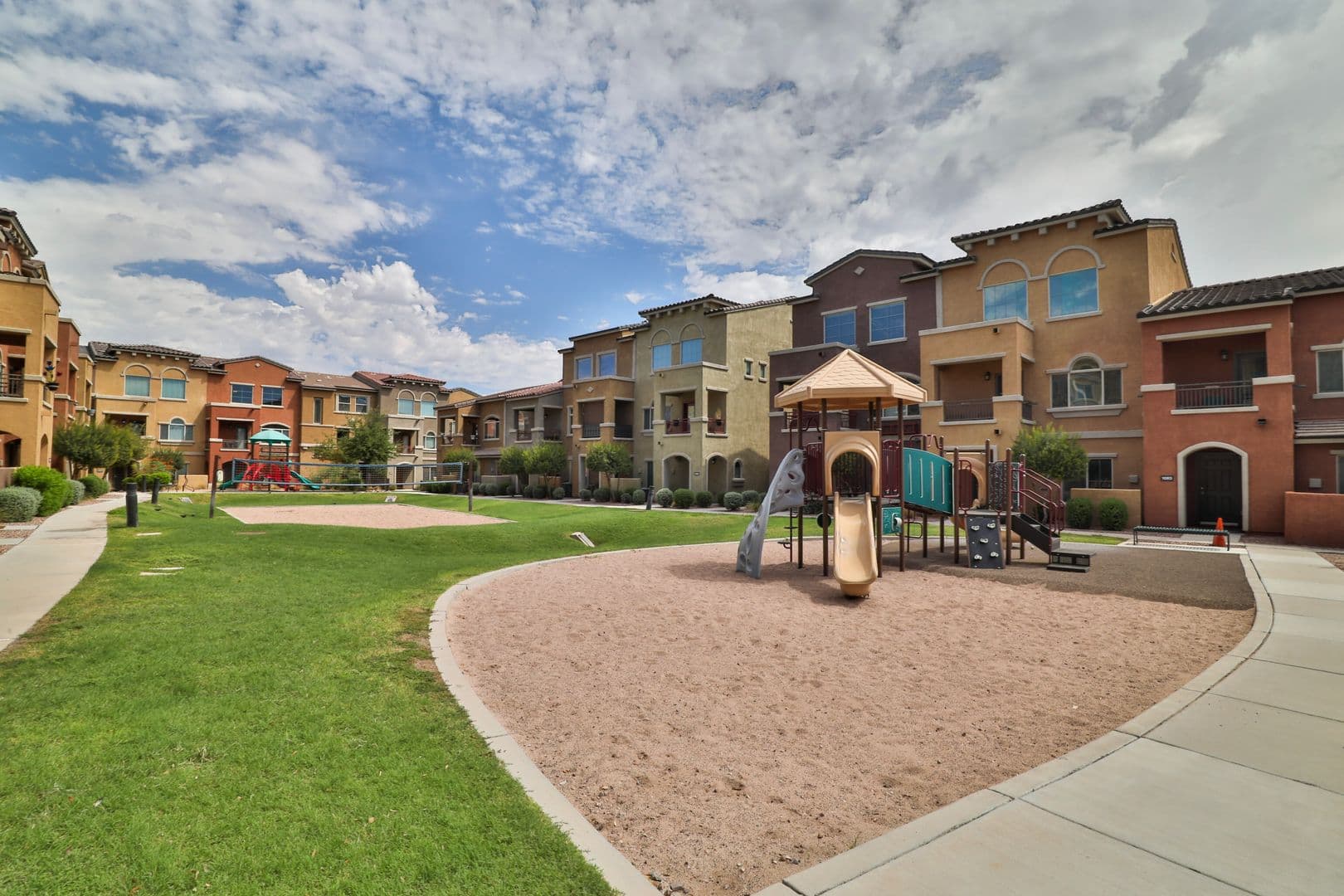 Gilbert Condo: 240 W. Juniper Ave, 1014