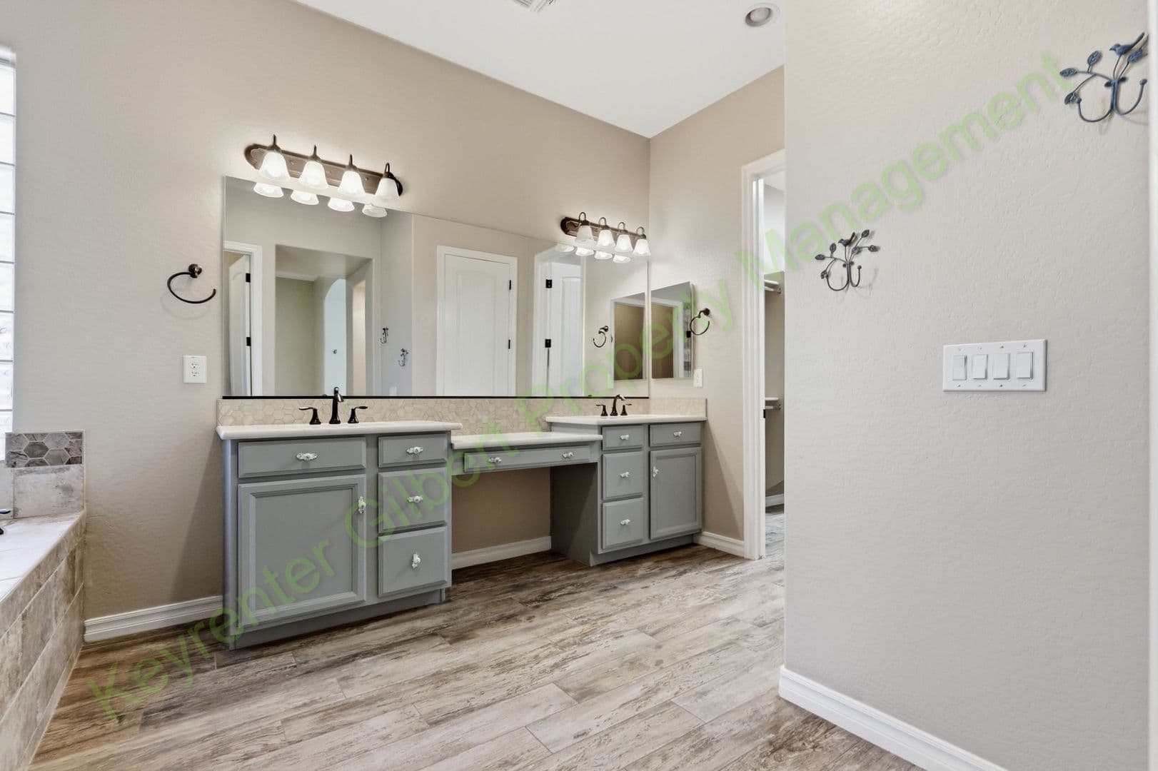 Queen Creek House: 21933 E Pickett Ct