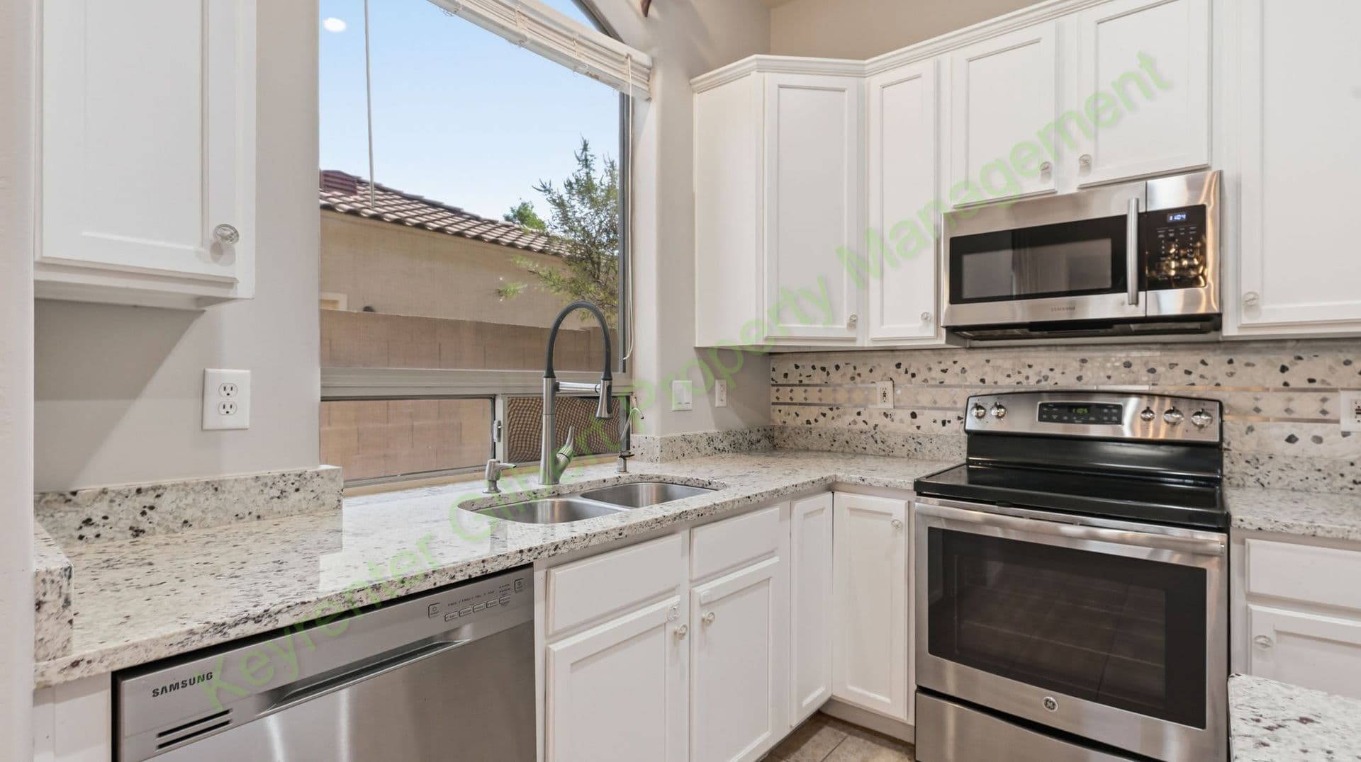 Gilbert House: 3810 E Latham Ct