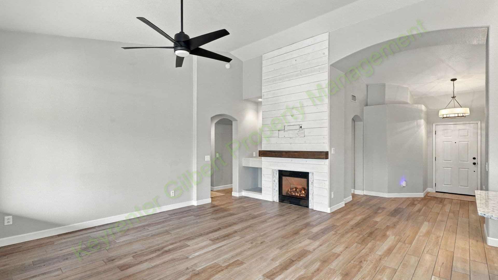 Gilbert House: 3271 E Santa Fe Ln