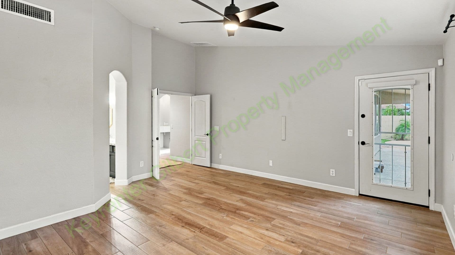 Gilbert House: 3271 E Santa Fe Ln