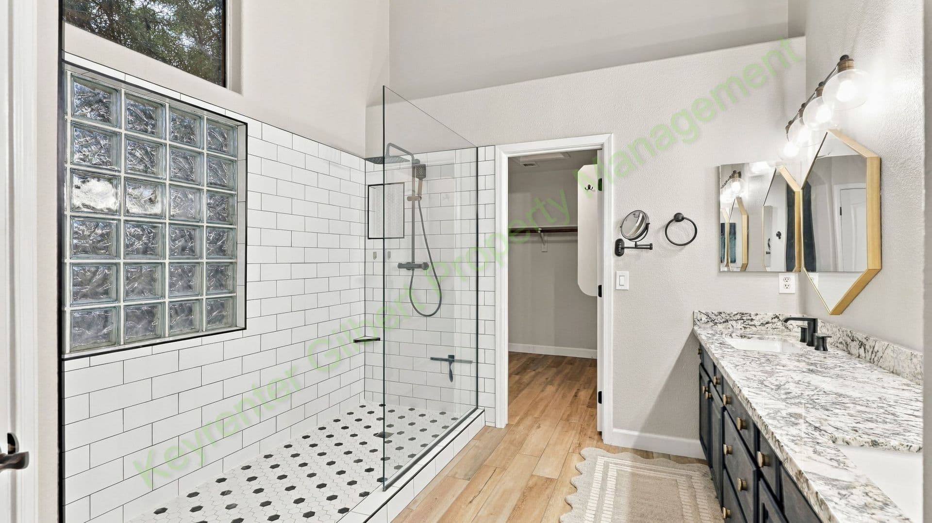 Gilbert House: 3271 E Santa Fe Ln