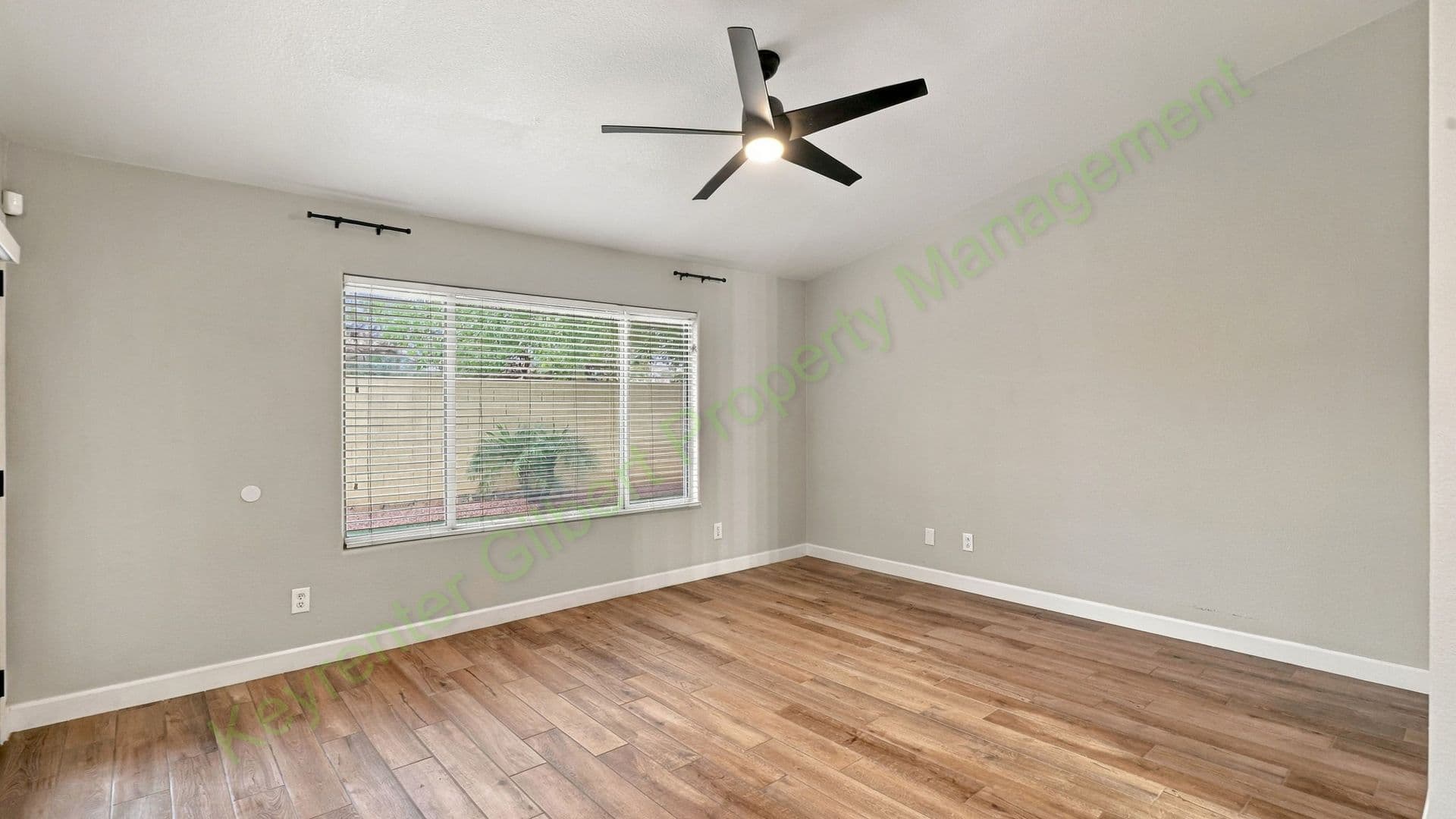 Gilbert House: 3271 E Santa Fe Ln