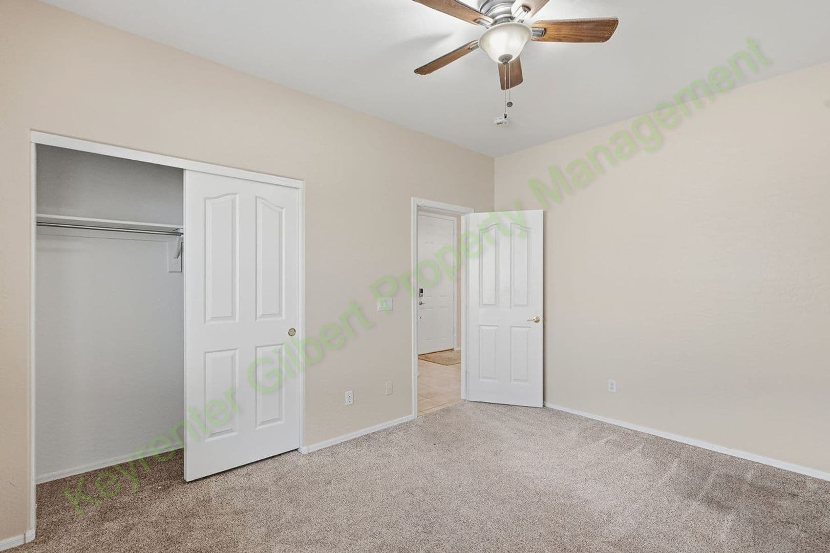 San Tan Valley House: 169 E Canary Court