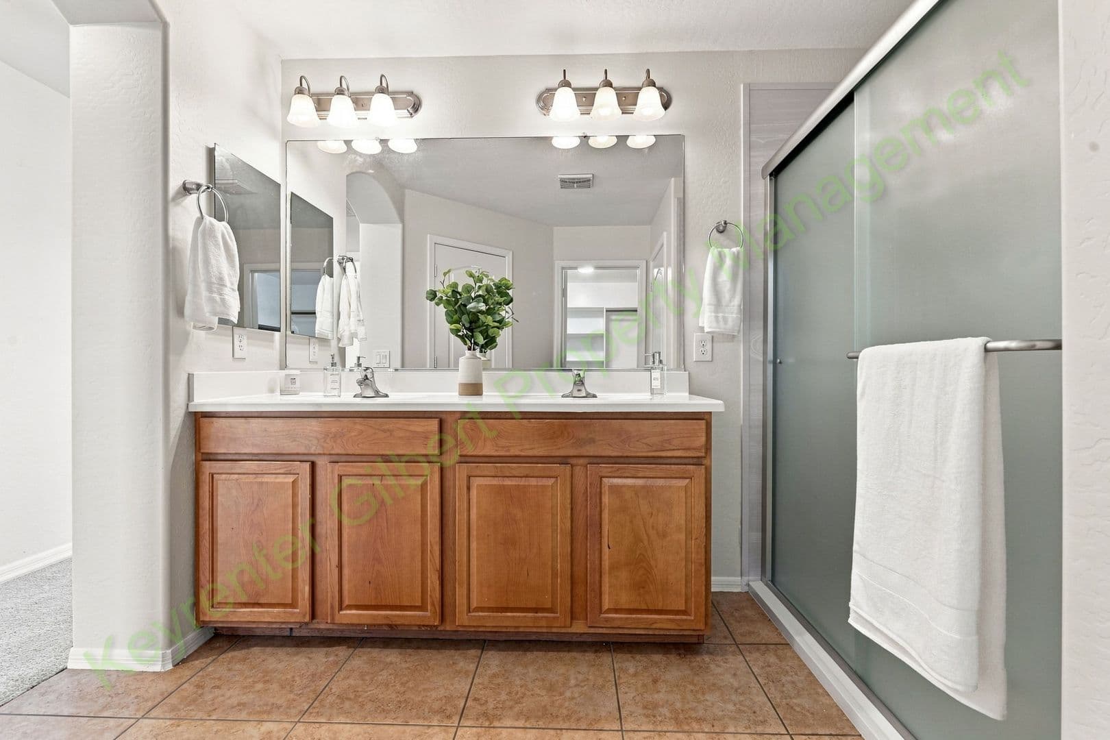 San Tan Valley House: 1546 W Alder Road