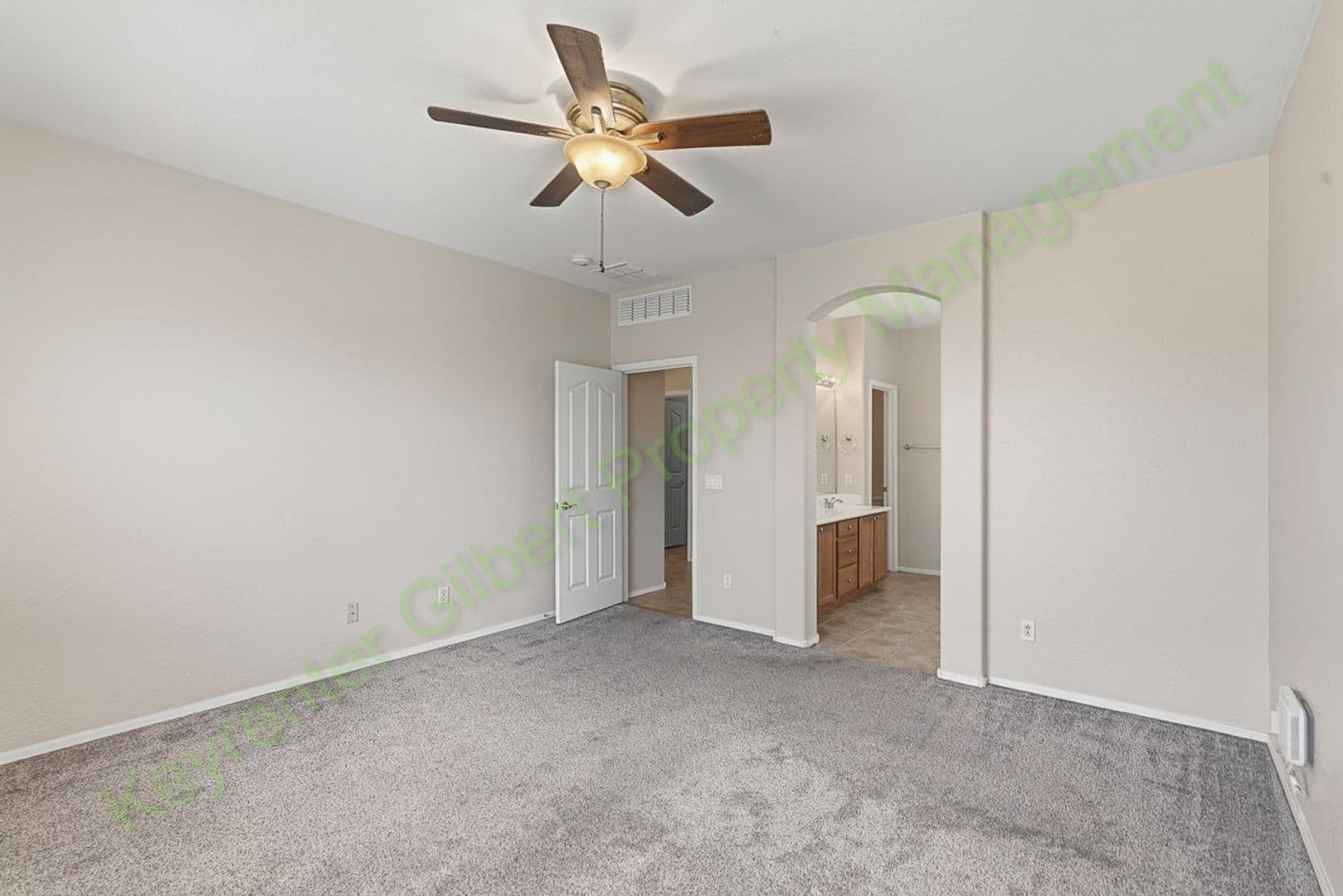 San Tan Valley House: 169 E Canary Court