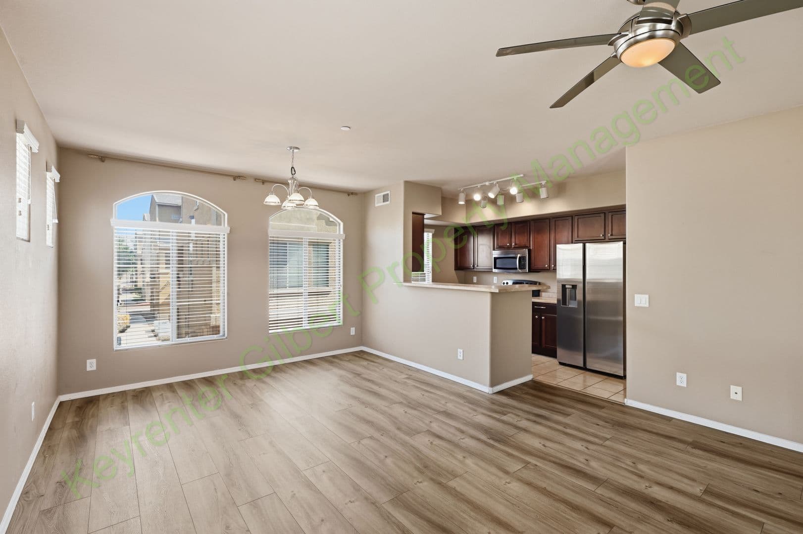 Chandler Townhome: 900 S 94th St #1089