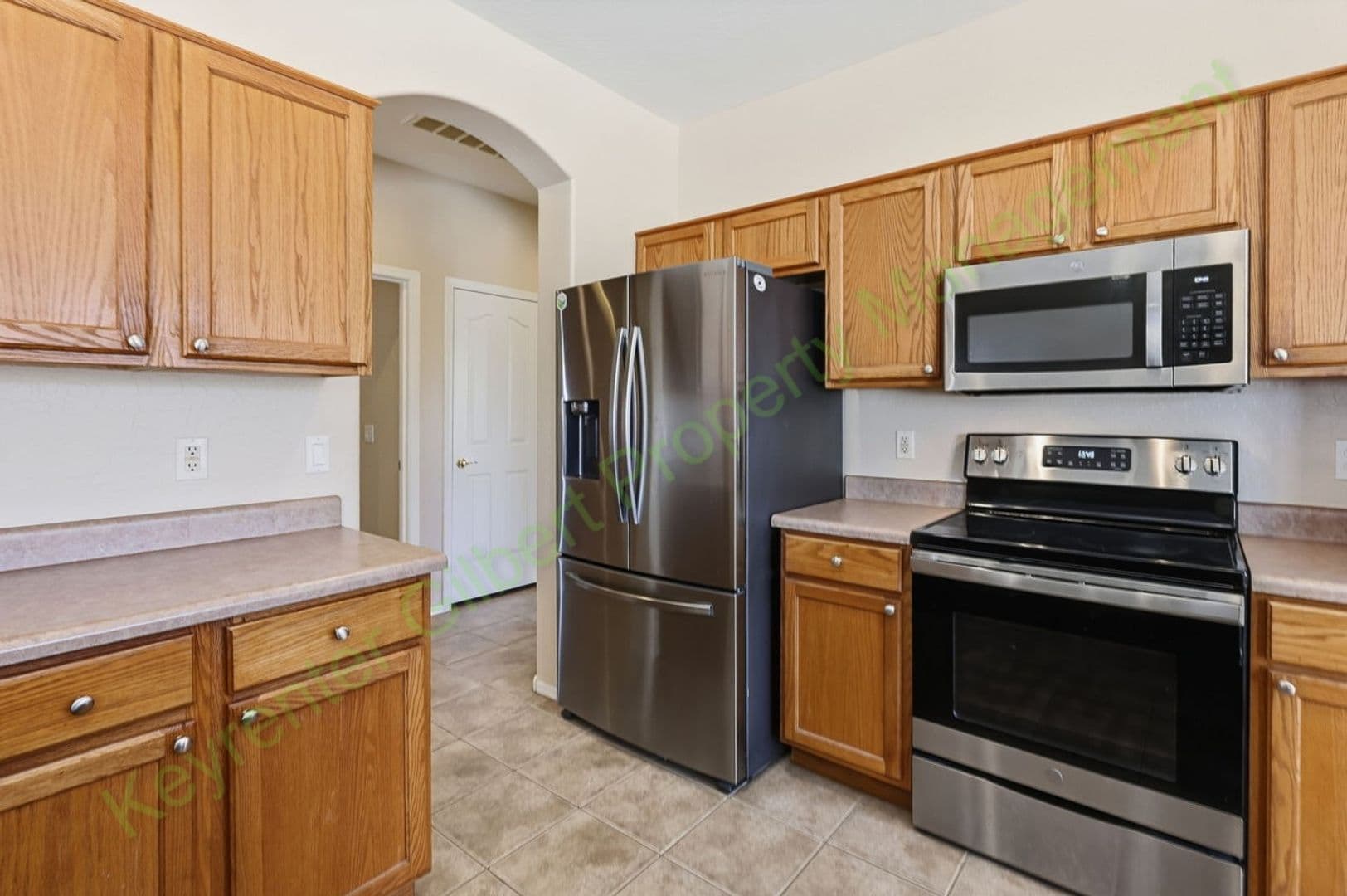 San Tan Valley House: 169 E Canary Court