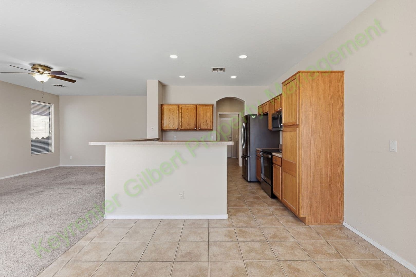 San Tan Valley House: 169 E Canary Court