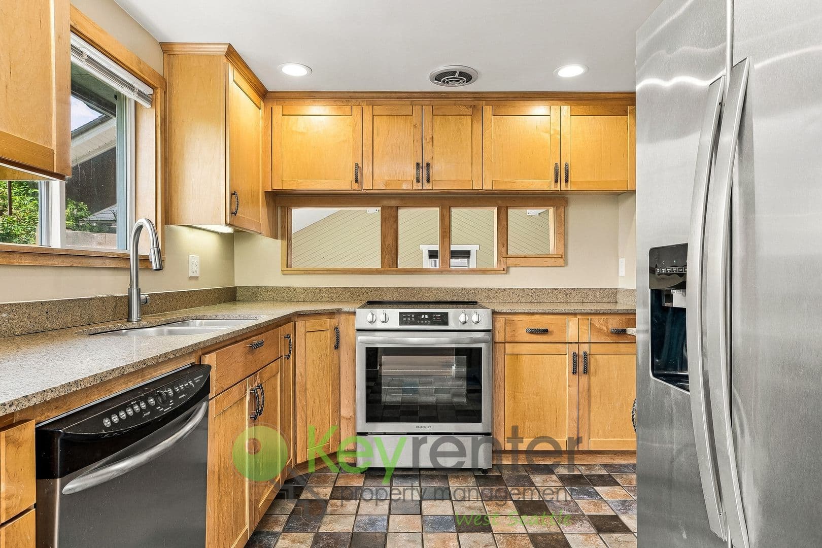 Burien House: 11460 21st Ave SW