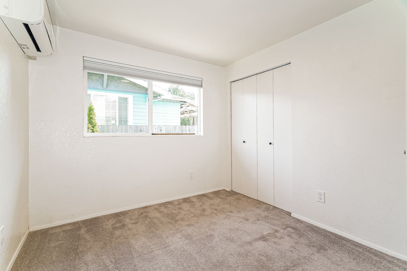 Seattle Apartment: 10201-10203 17th Ave SW