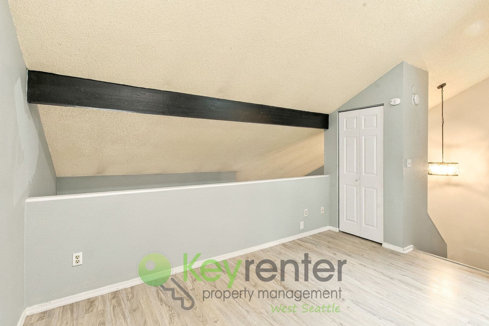 Seattle Condo: 12600 57th Ave S