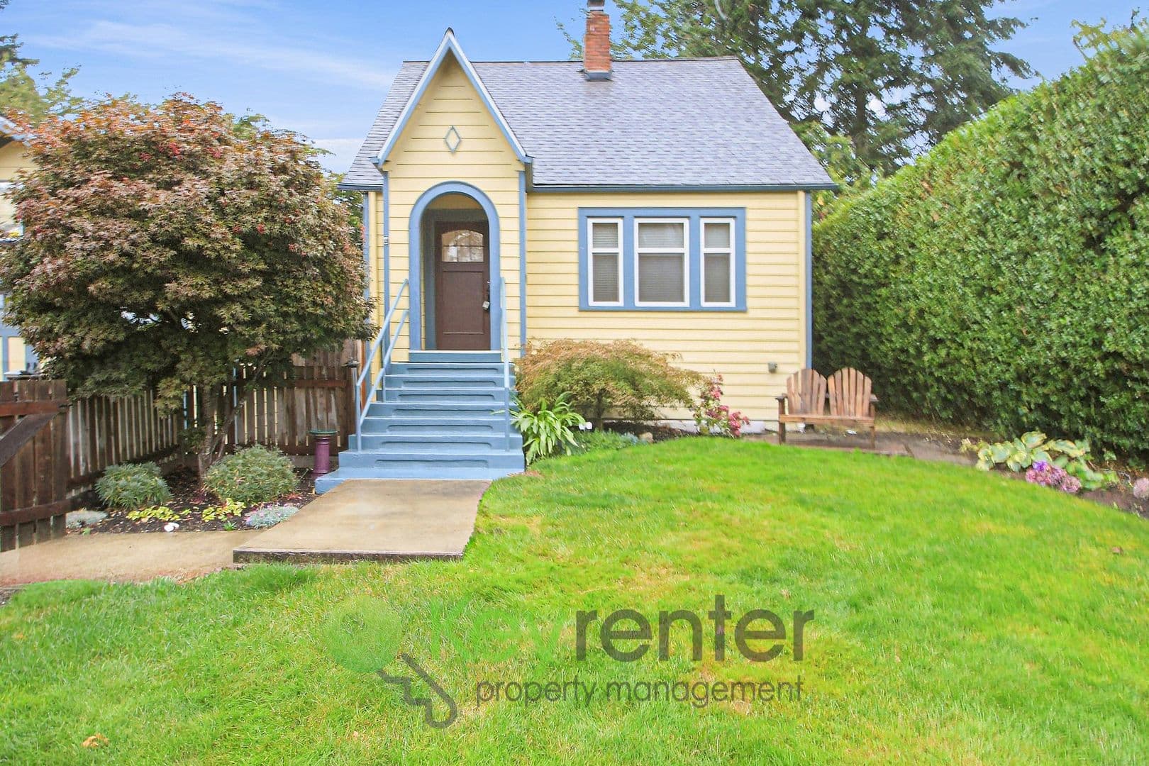 Seattle House: 9844 42nd Ave SW