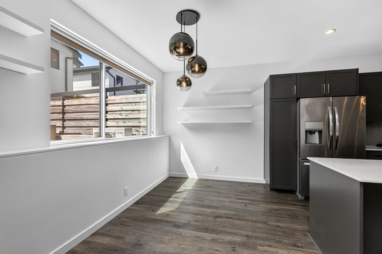 Seattle Townhome: 3819 S Cloverdale St