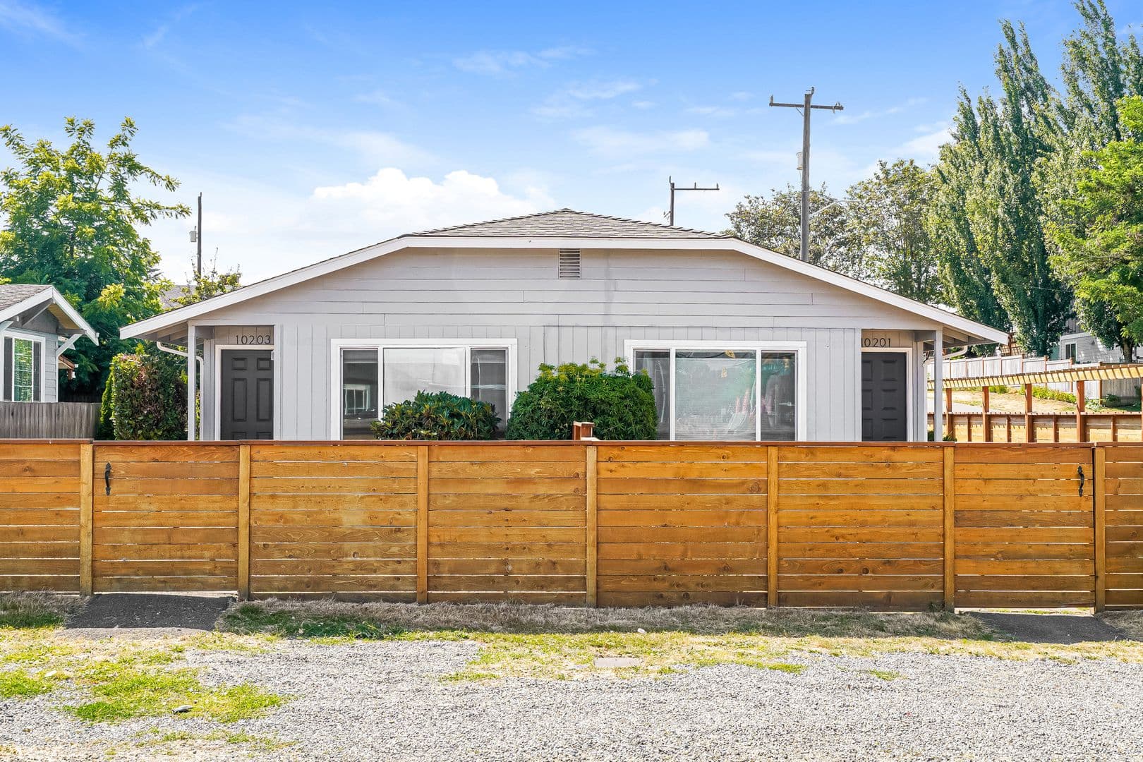 Seattle Apartment: 10201-10203 17th Ave SW