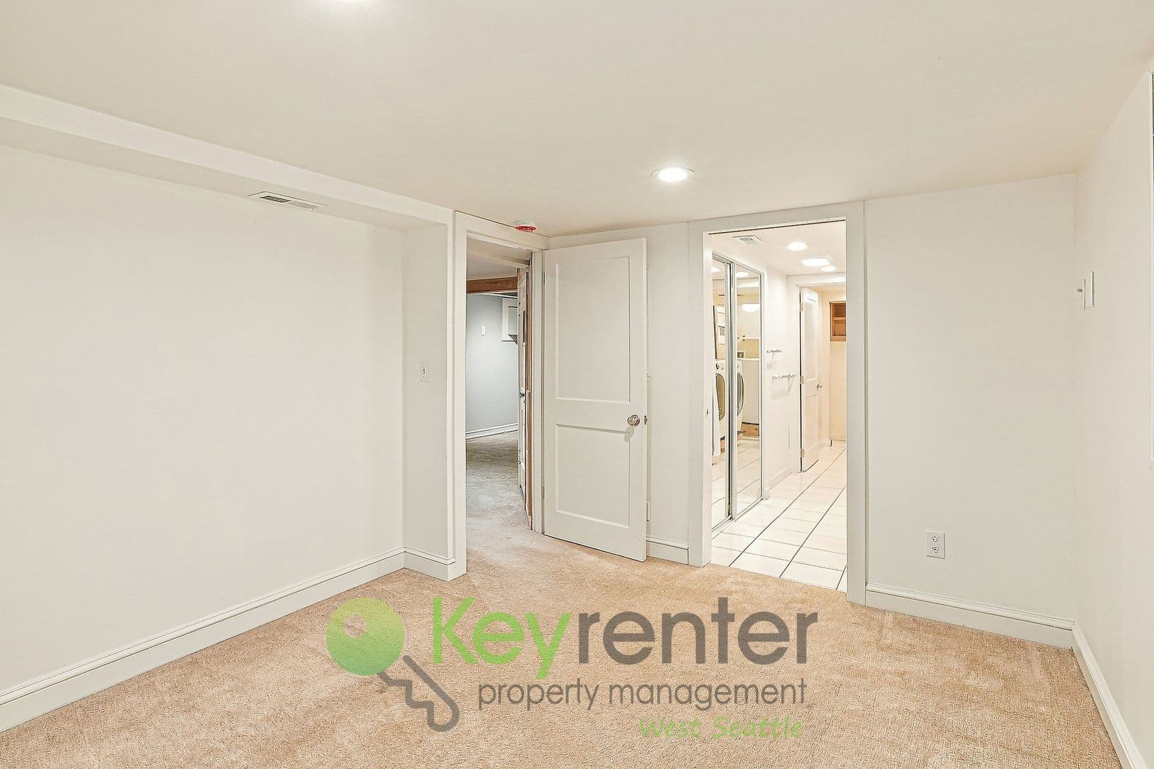 Seattle House: 9844 42nd Ave SW