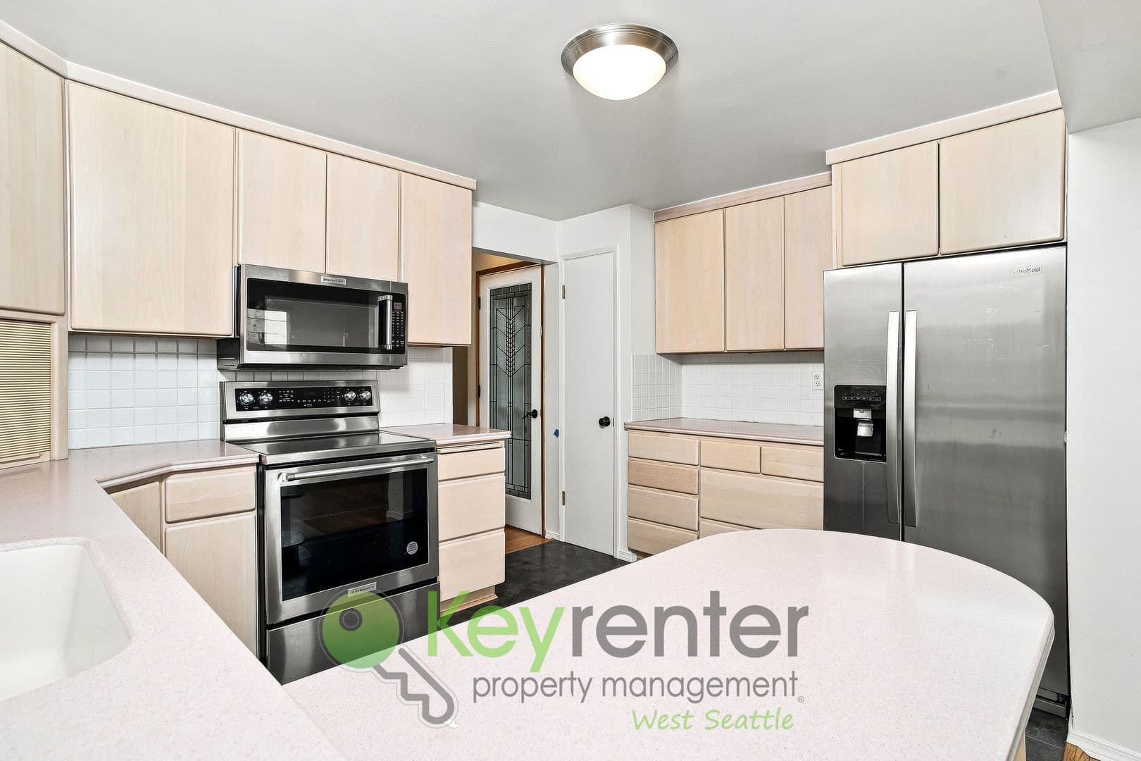 Des Moines House: 924 S 226th Pl