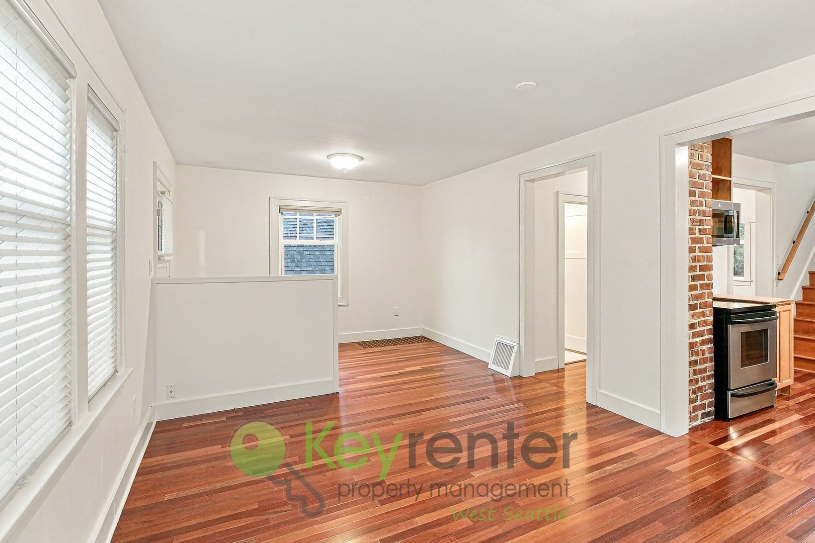 Seattle House: 9844 42nd Ave SW