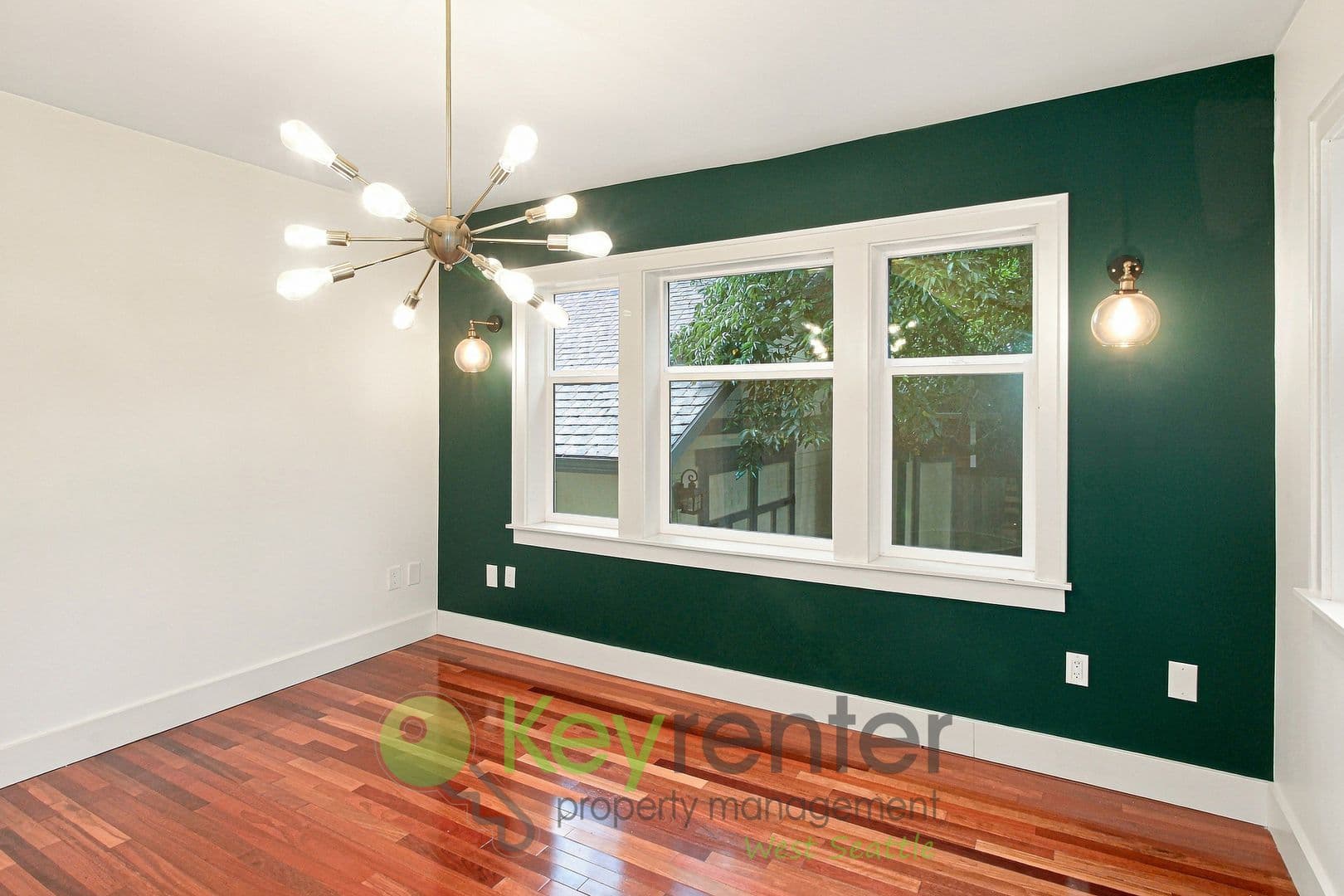 Seattle House: 9844 42nd Ave SW