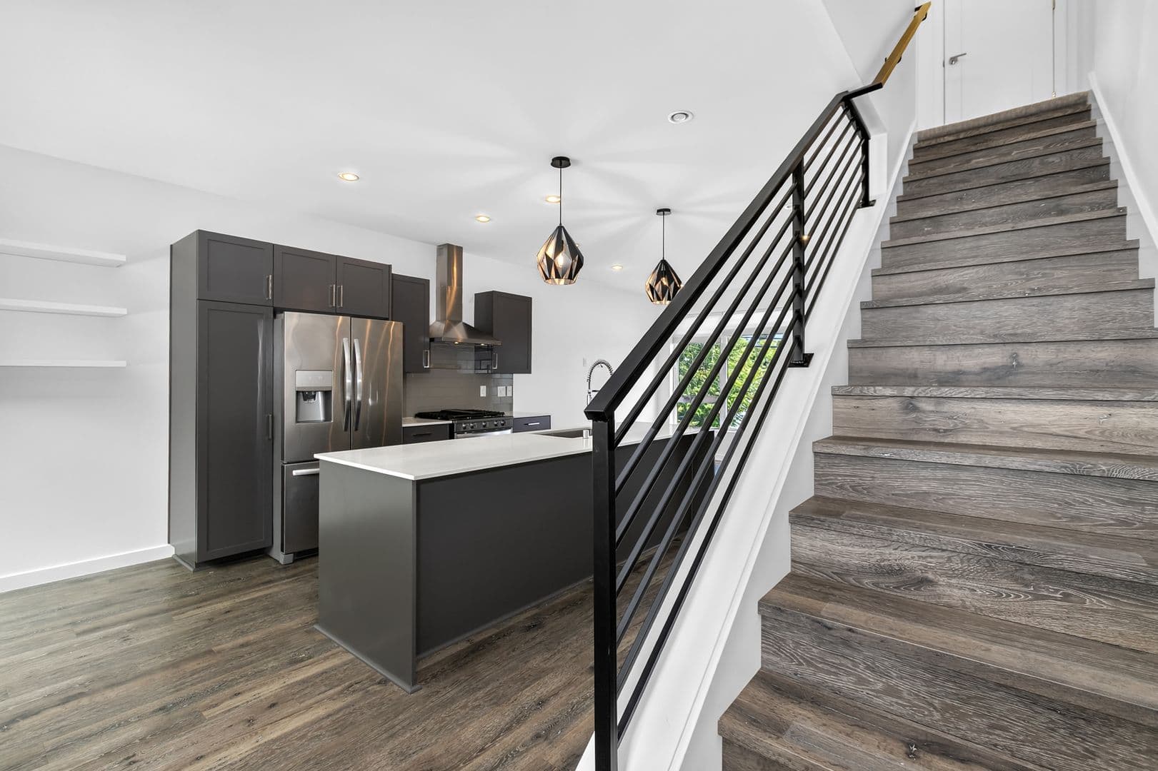 Seattle Townhome: 3819 S Cloverdale St