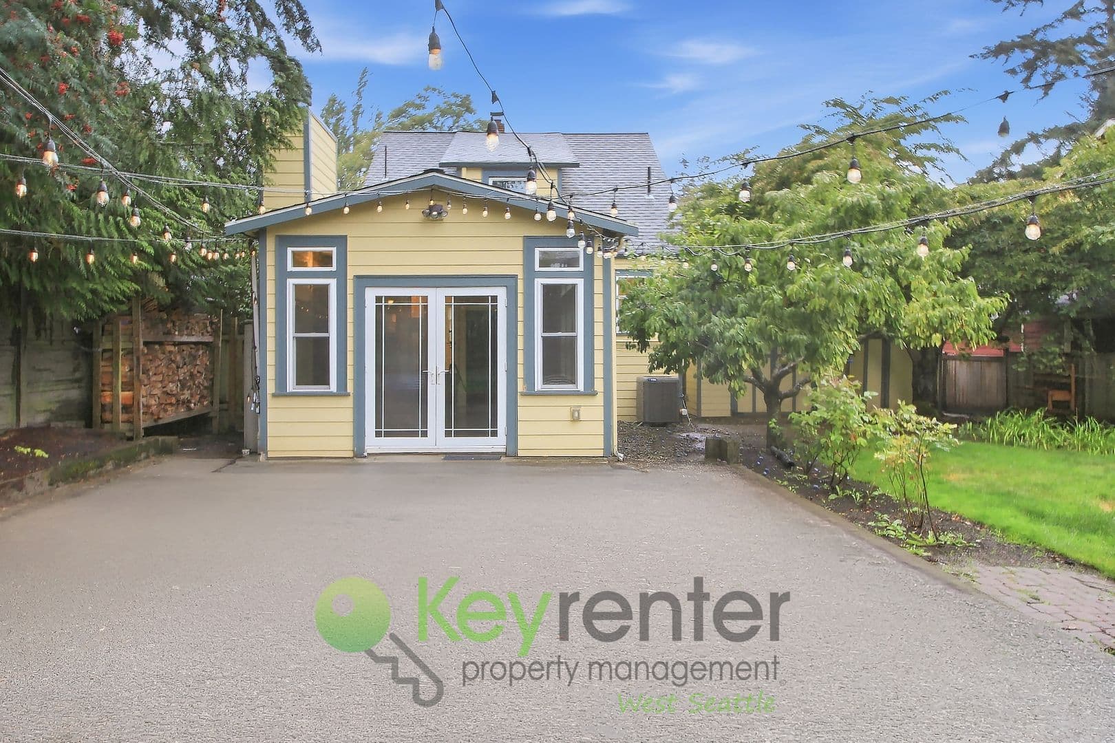 Seattle House: 9844 42nd Ave SW