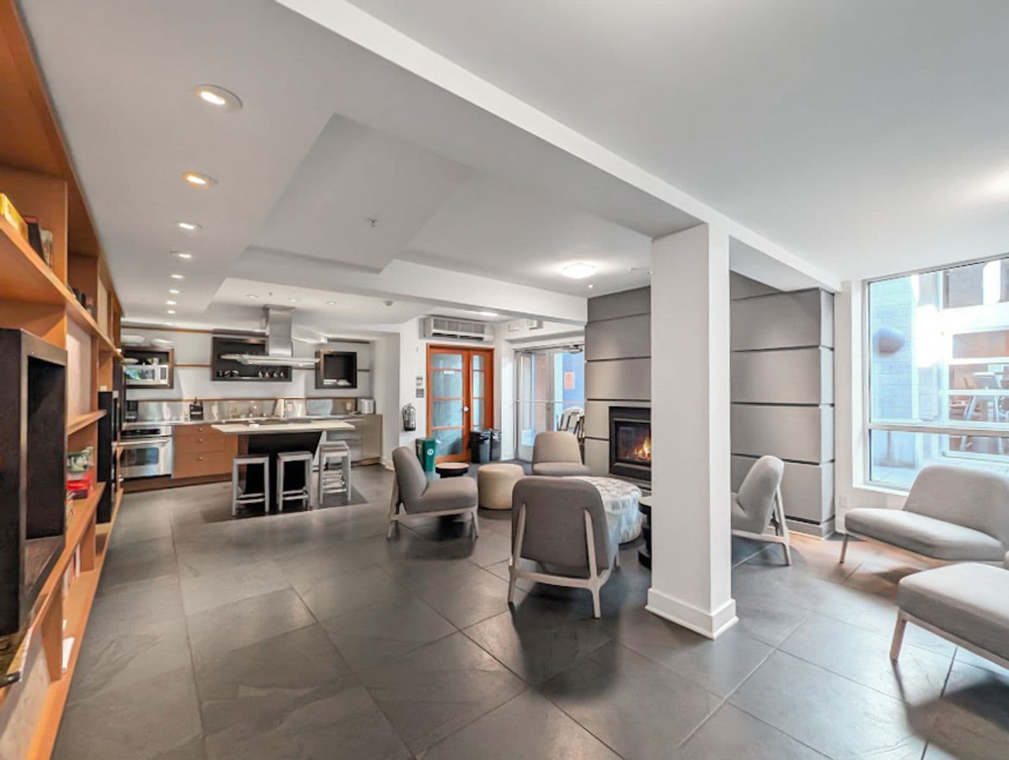 Seattle Condo: 1410 E Pine Street W208
