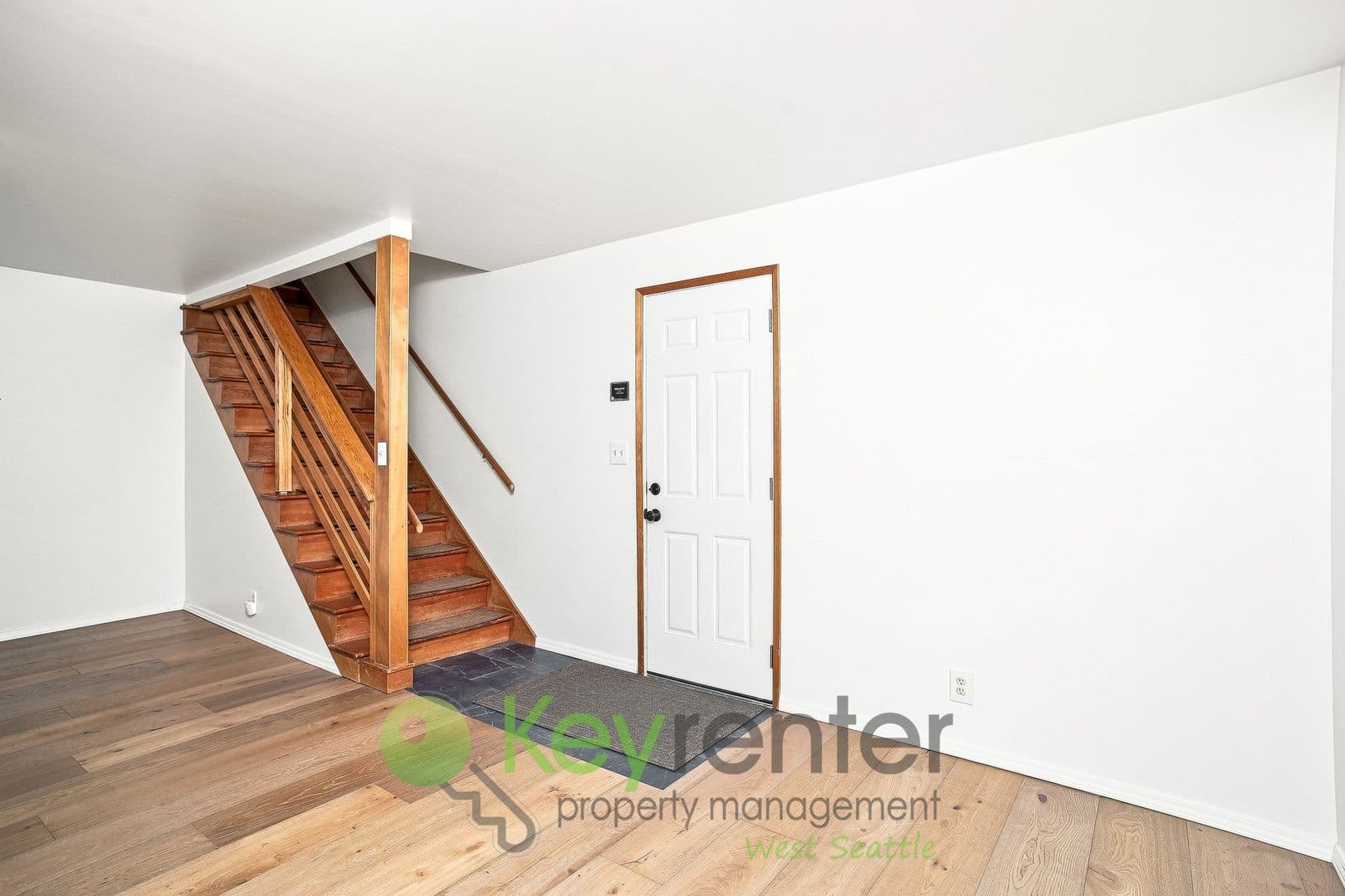 Des Moines House: 924 S 226th Pl