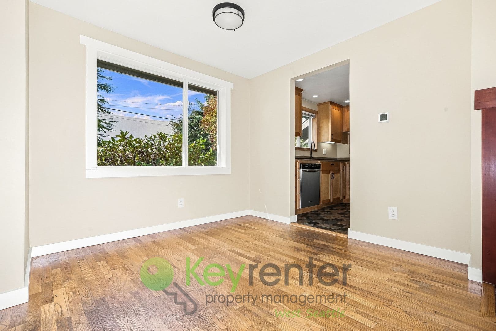 Burien House: 11460 21st Ave SW