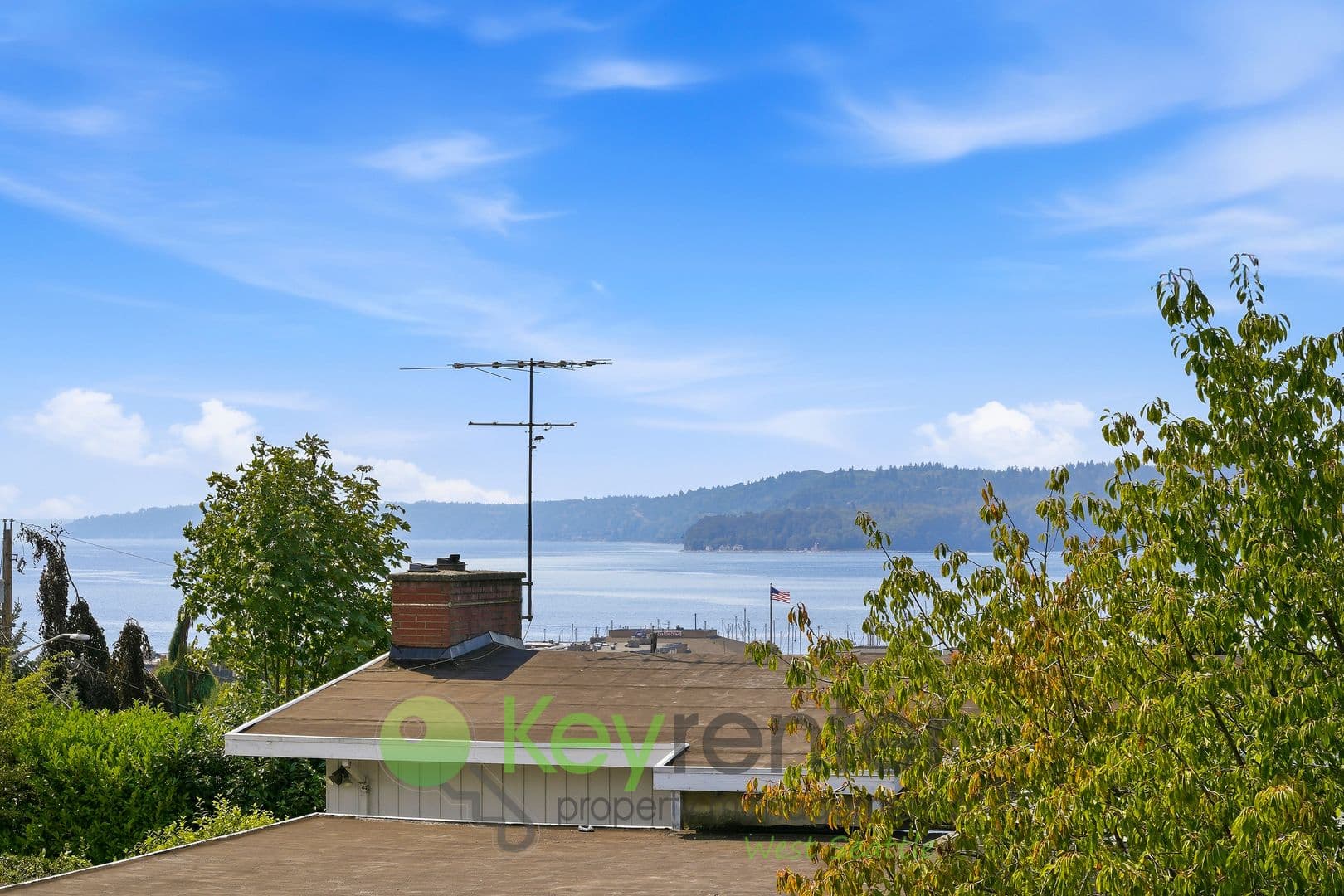 Des Moines House: 924 S 226th Pl