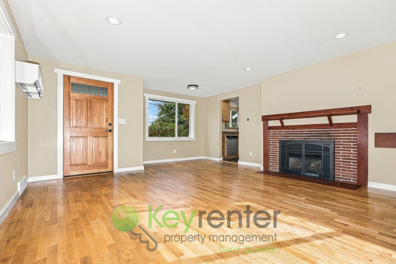 Burien House: 11460 21st Ave SW