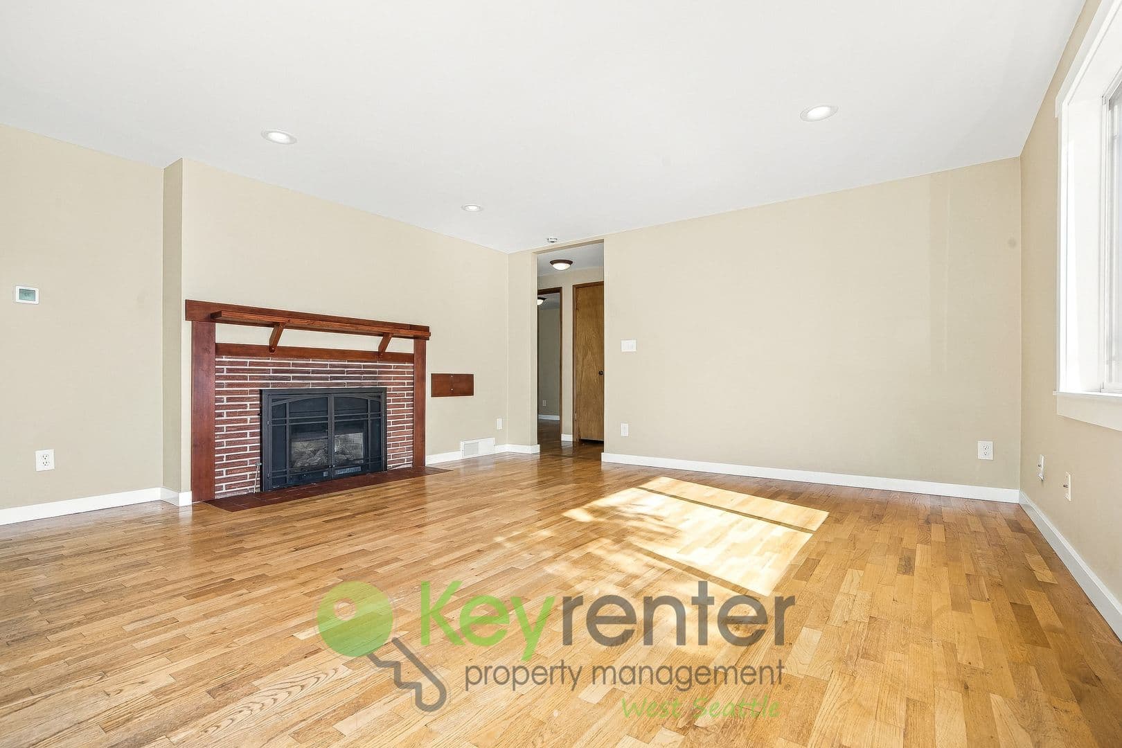 Burien House: 11460 21st Ave SW