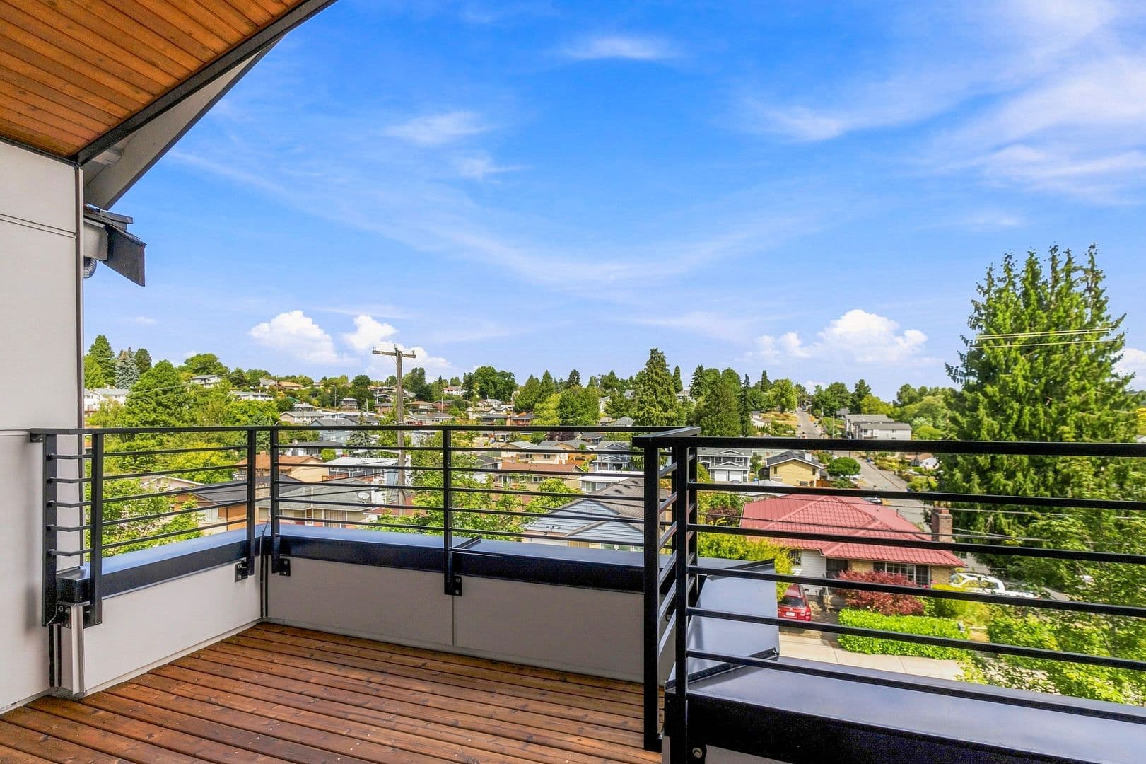 Seattle Townhome: 3819 S Cloverdale St