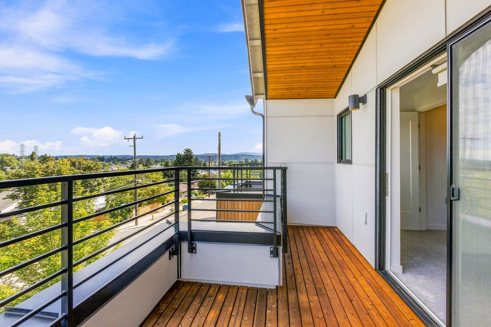 Seattle Townhome: 3819 S Cloverdale St