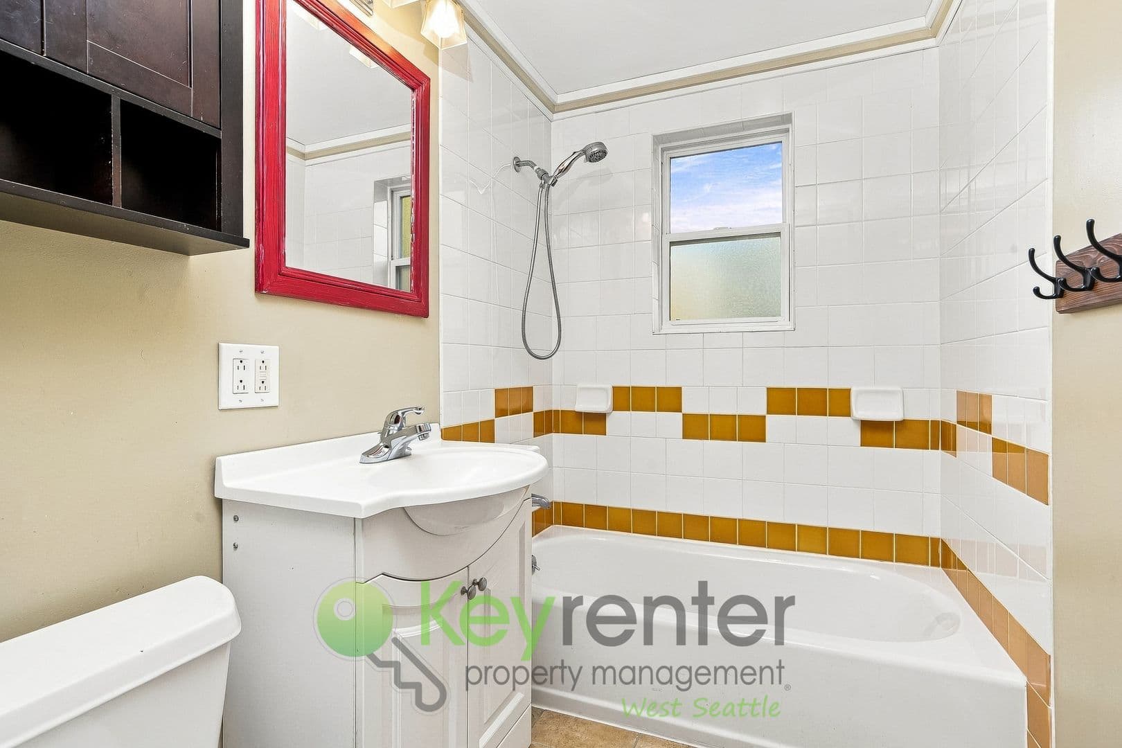 Burien House: 11460 21st Ave SW
